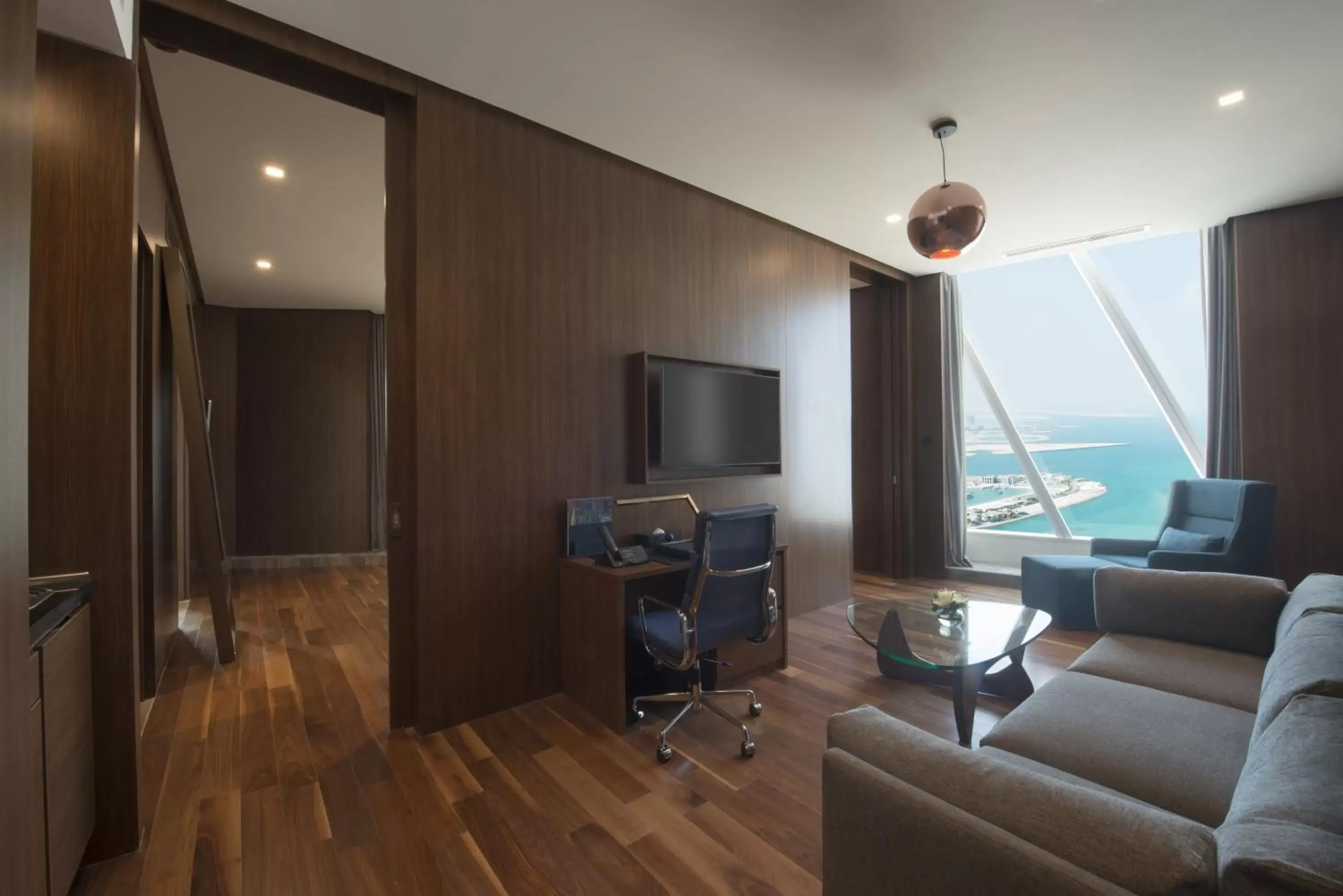 One-Bedroom Executive Suite in Wyndham Grand Manama One-Bedroom Executive Suite in Wyndham Grand Manama