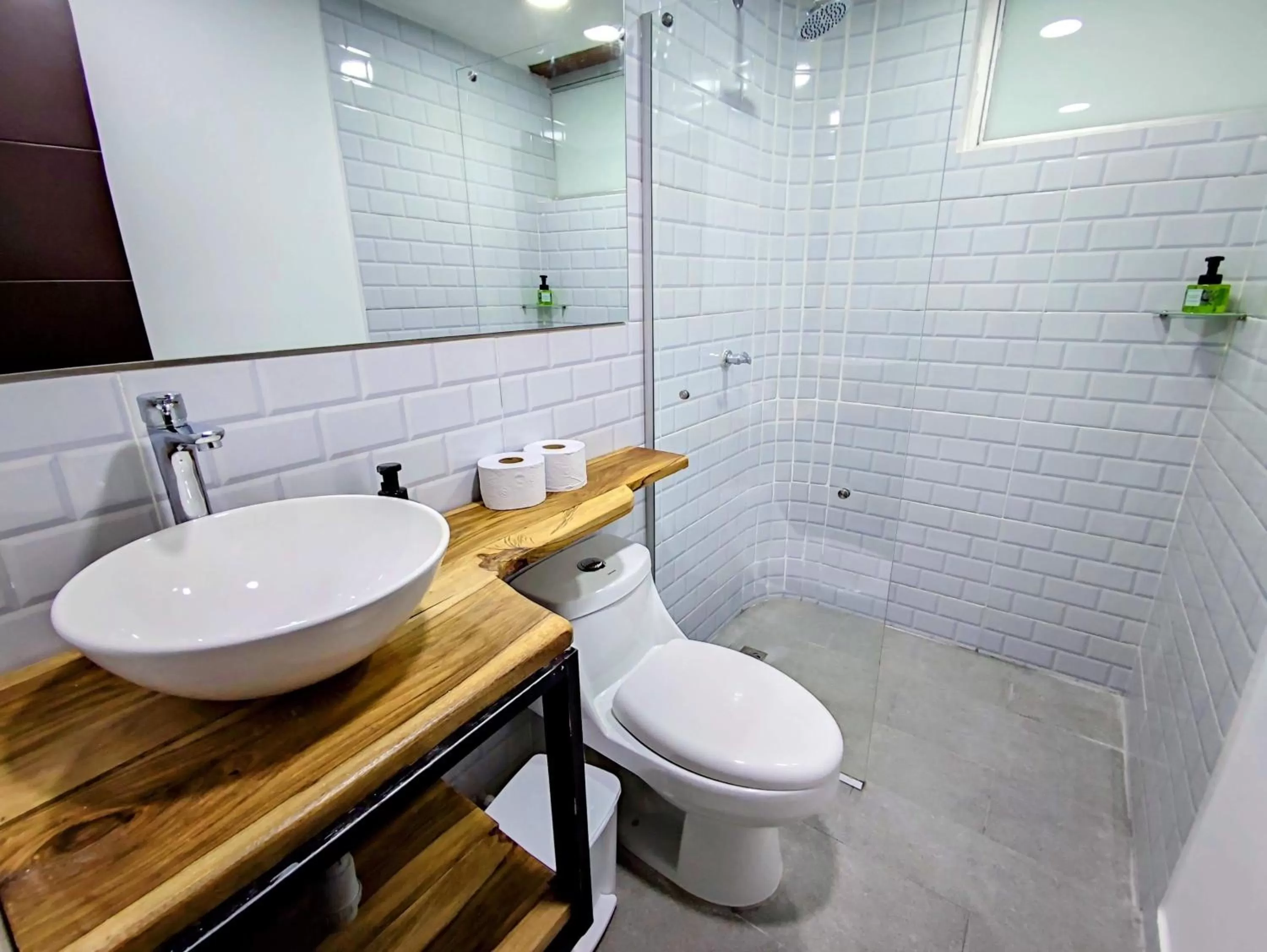 Bathroom in Bona Vida Hotel