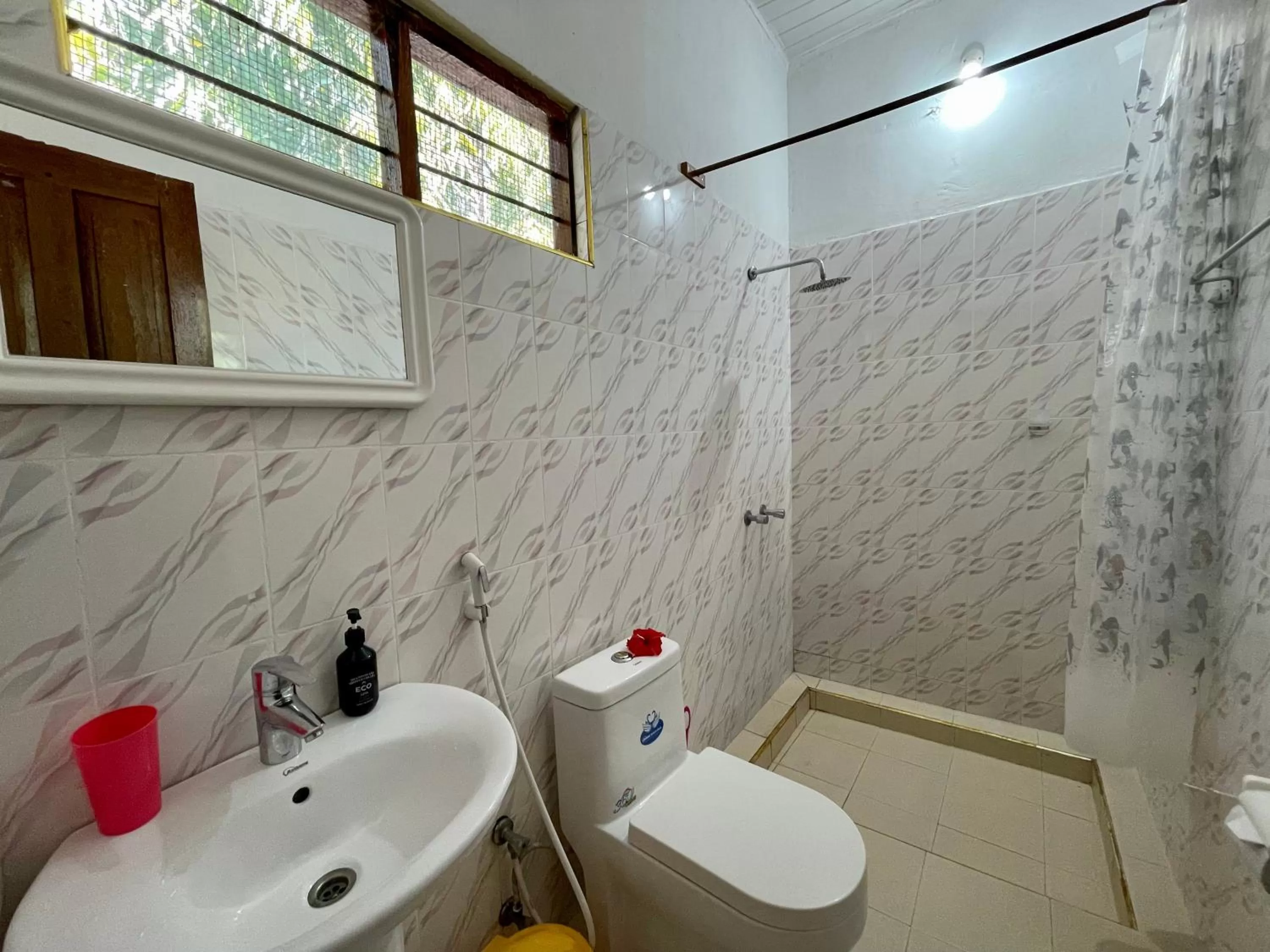 Shower, Bathroom in Kihori Nungwi