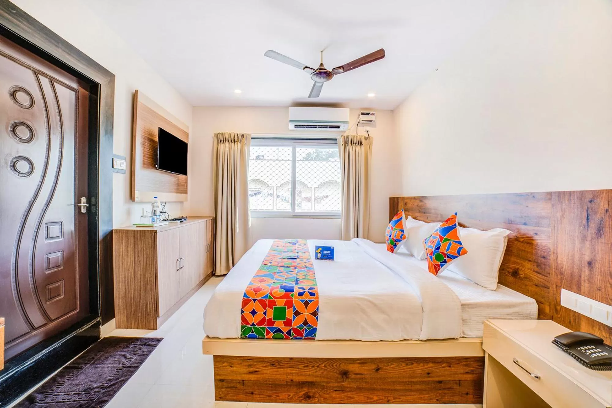 Bedroom, Bed in FabHotel Spark Inn Dwarakanagar