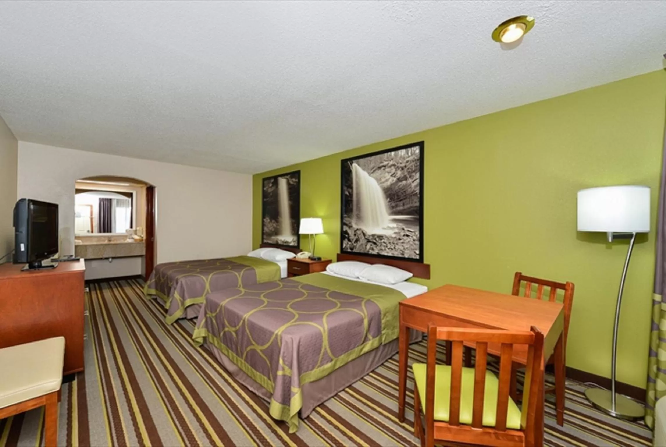 Queen Room with Two Queen Beds - Smoking in Super 8 by Wyndham Clarksville Northeast