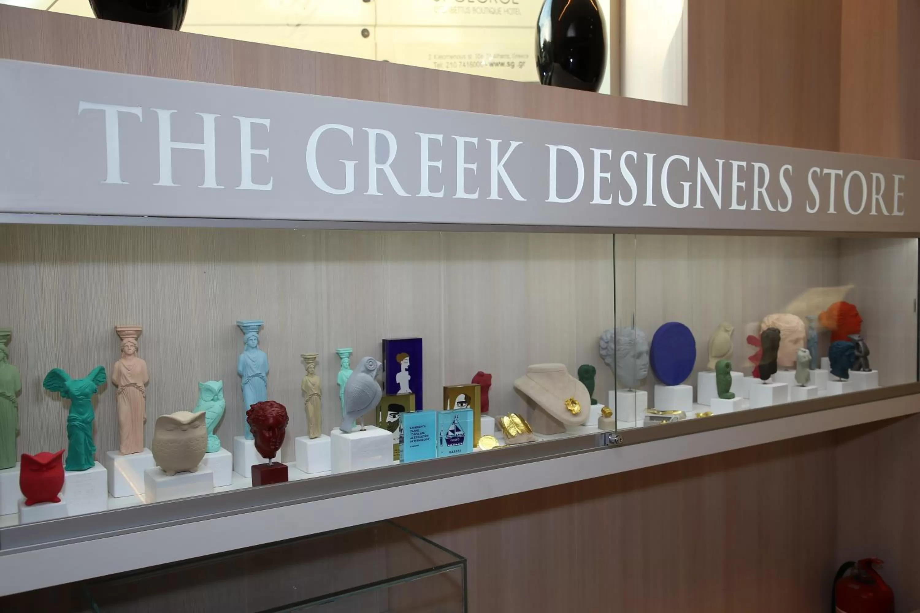 Shopping Area in St George Lycabettus Lifestyle Hotel