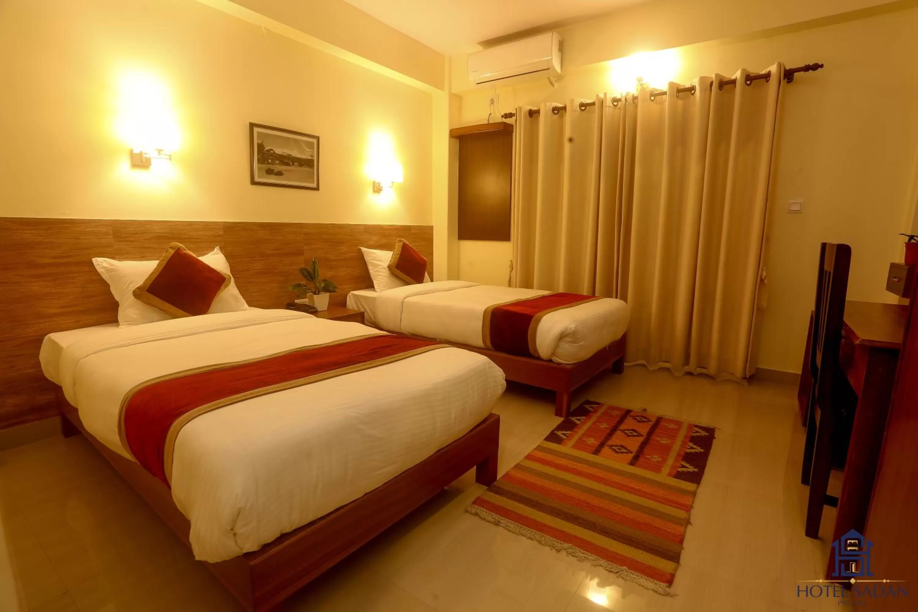 Bed in Hotel Sadan