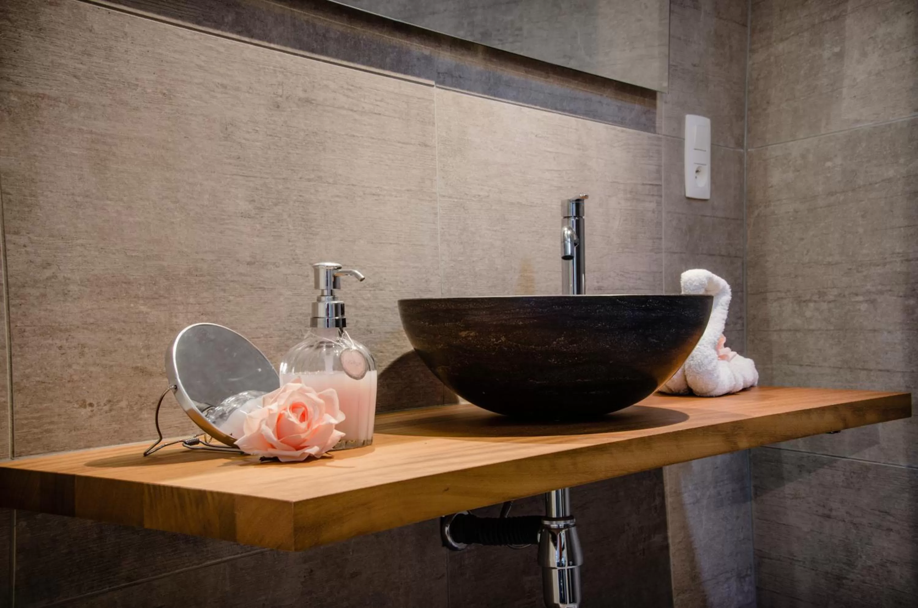 Bathroom in The White Queen B&B