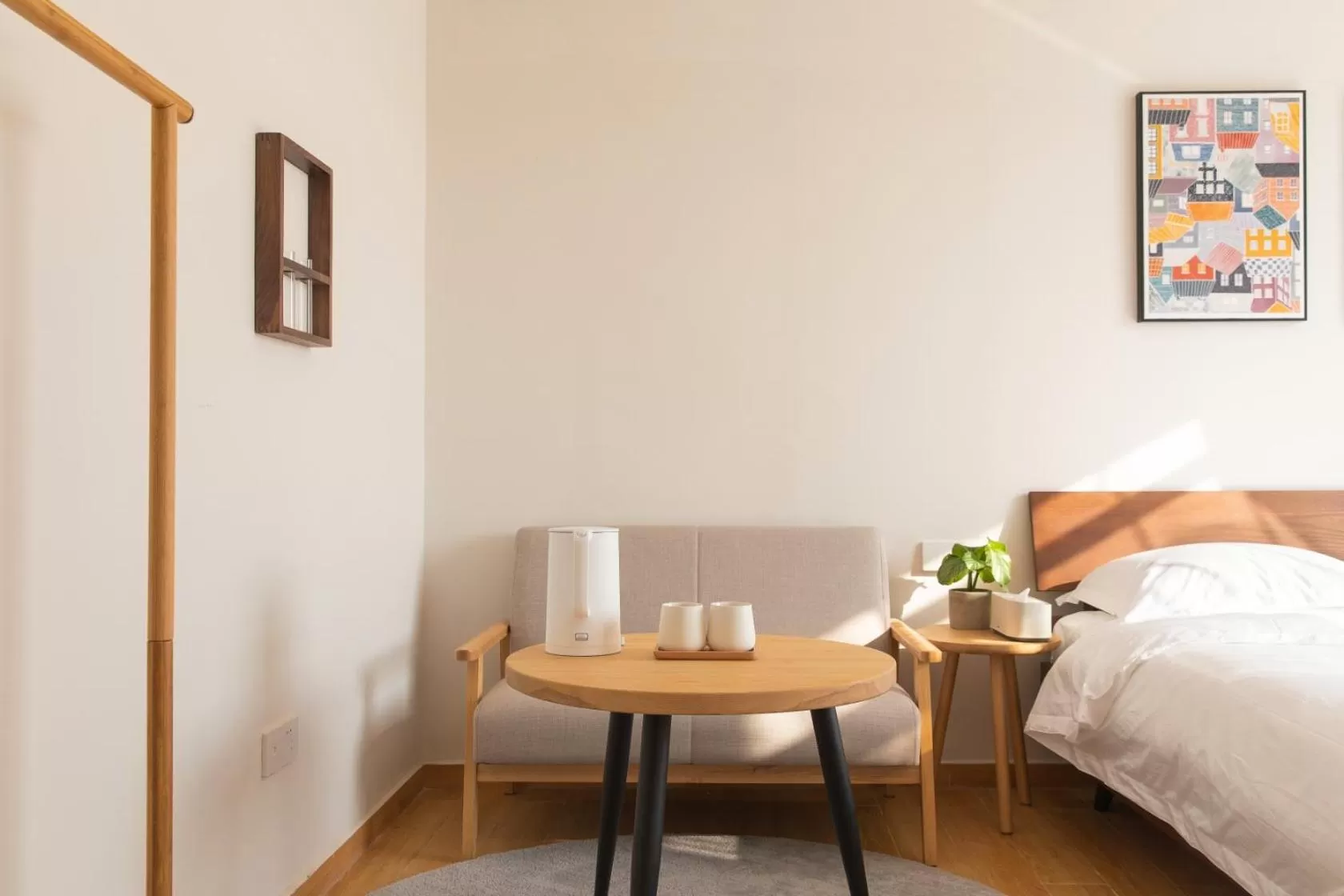 Seating area, Bed in Wander Hostel