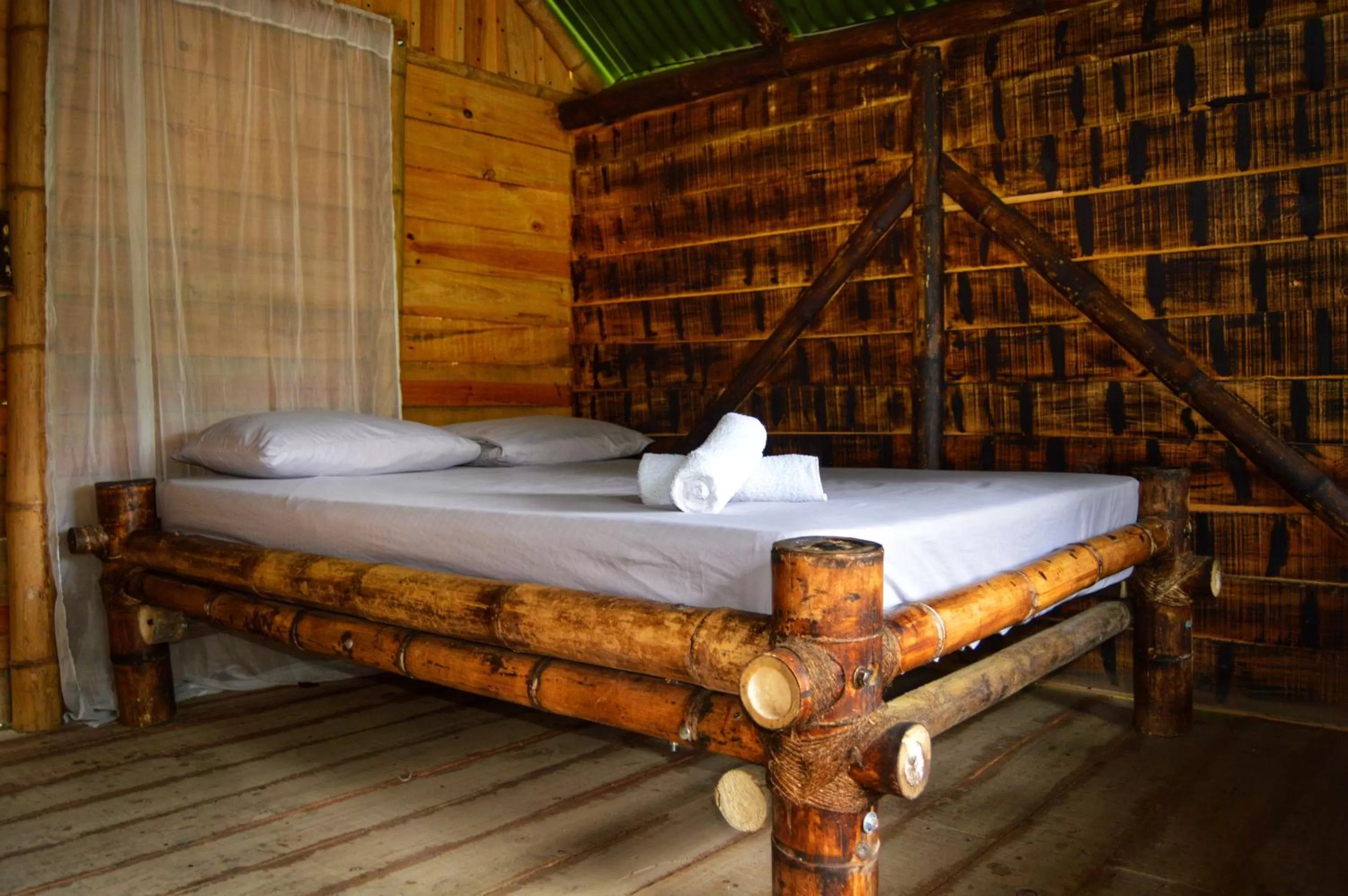 Bedroom, Bed in Cabañas Rústicas El Viejo Tambo By Rotamundos