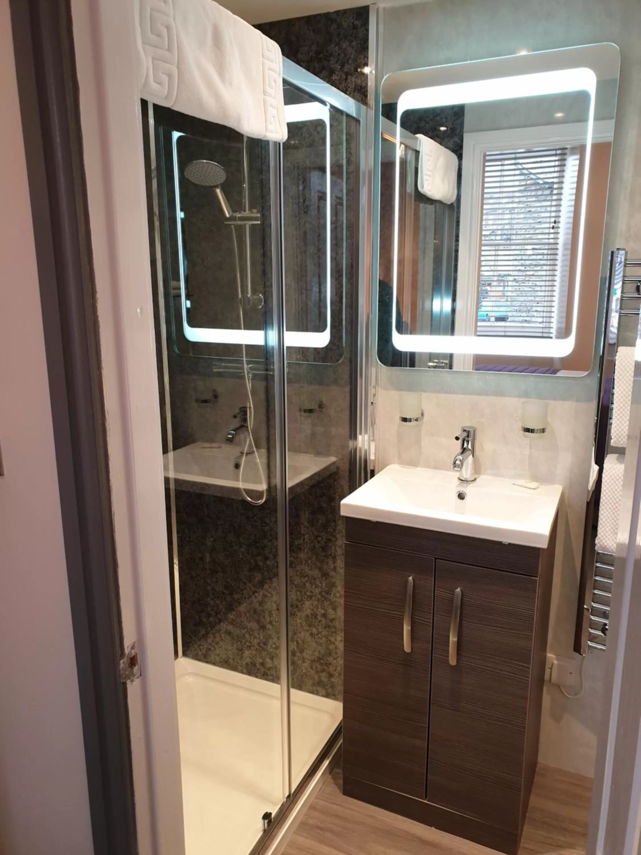 Compston House B & B