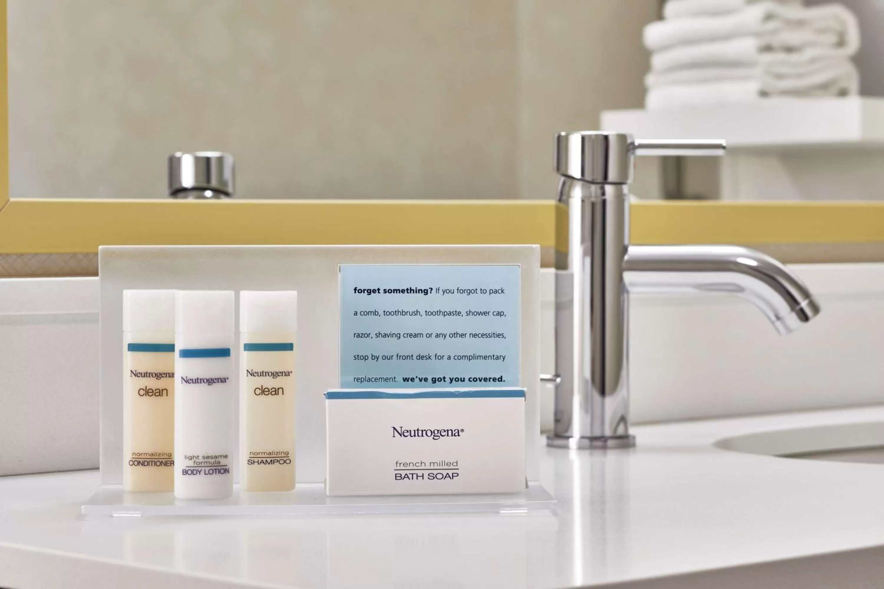 Bathroom in Hampton Inn & Suites Atlanta-Midtown, Ga