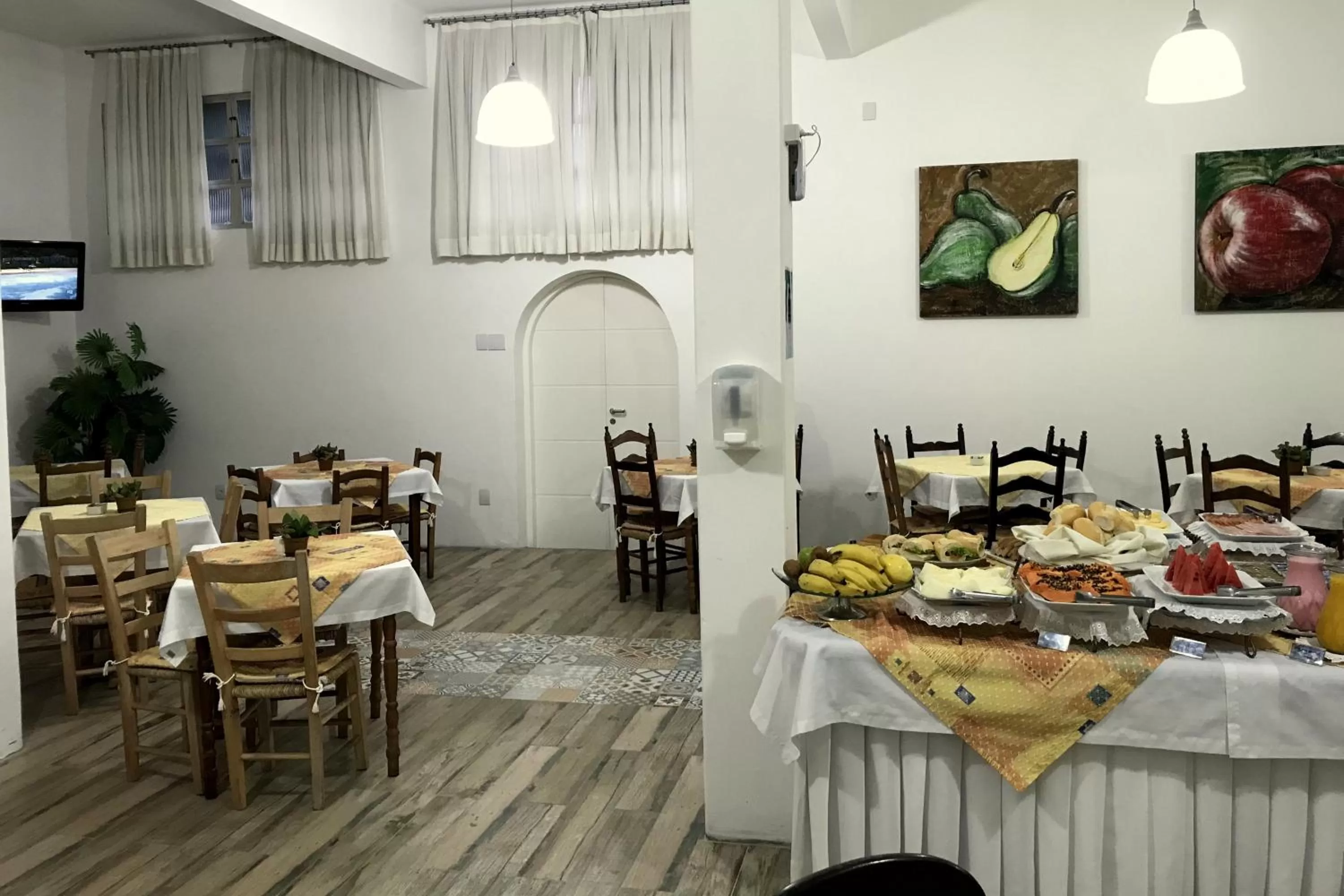 Breakfast in Hotel Vitoria - Itajaí