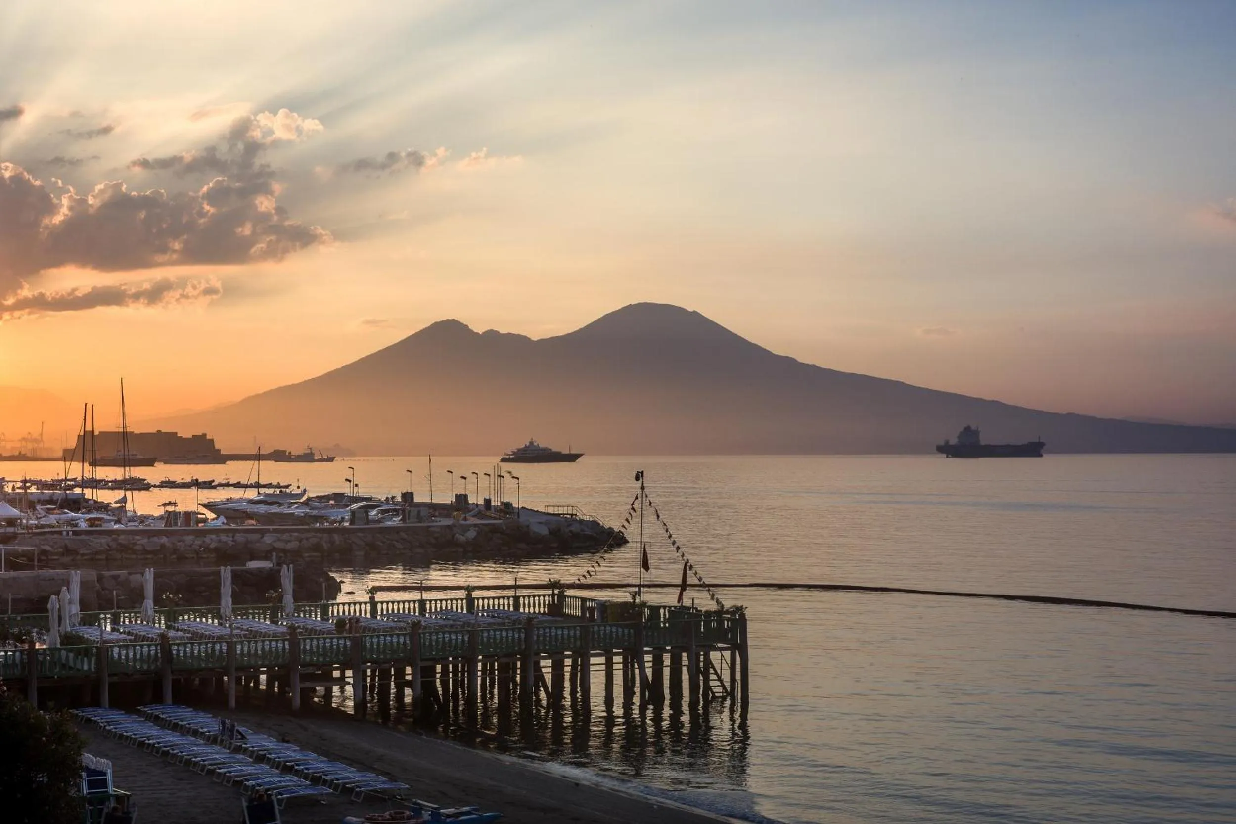 Natural landscape in LHP Suite Posillipo