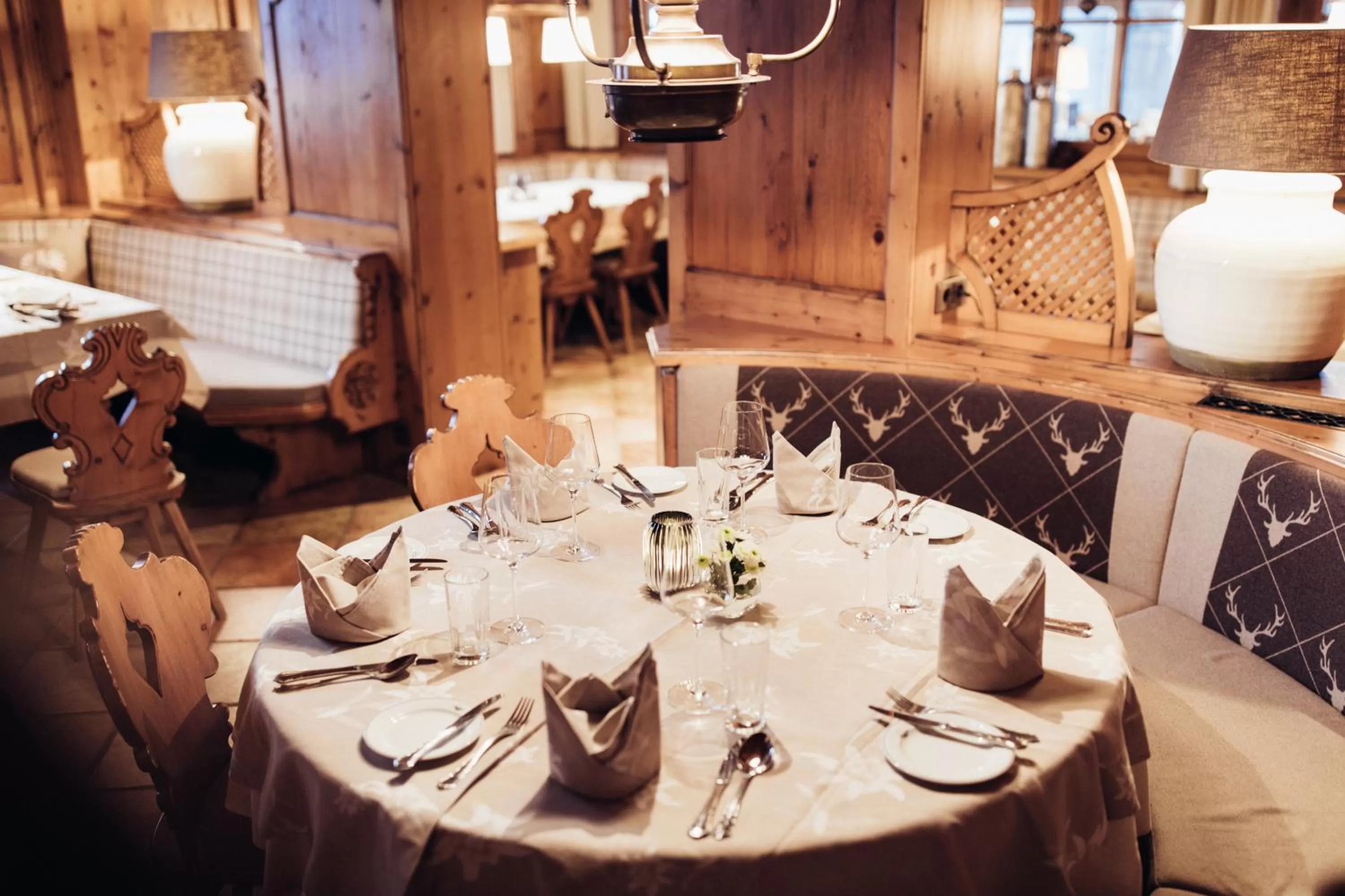 Restaurant/places to eat in Hotel habicher hof 4-Sterne-Superior