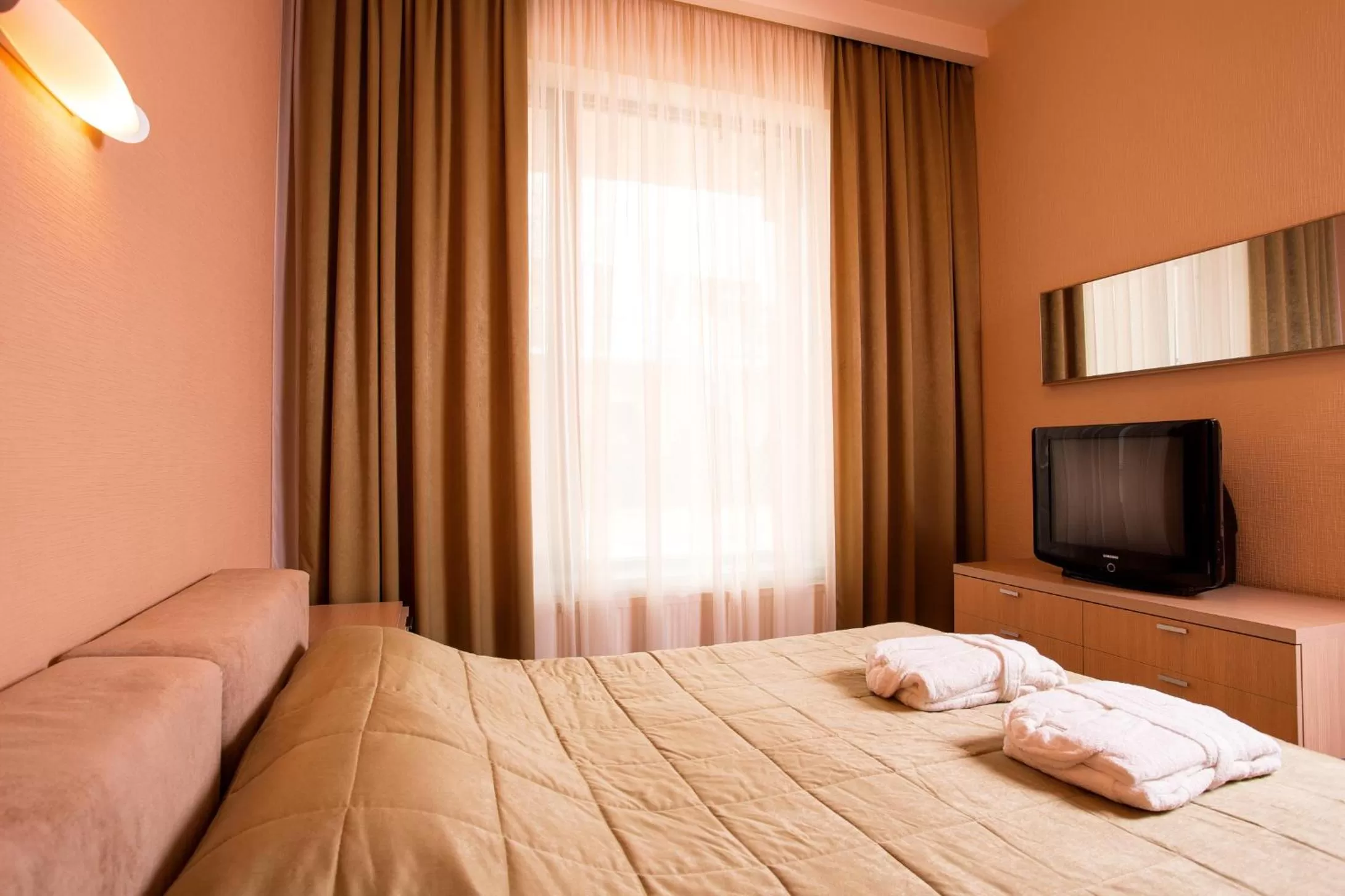 Bed in Arcada Apartments
