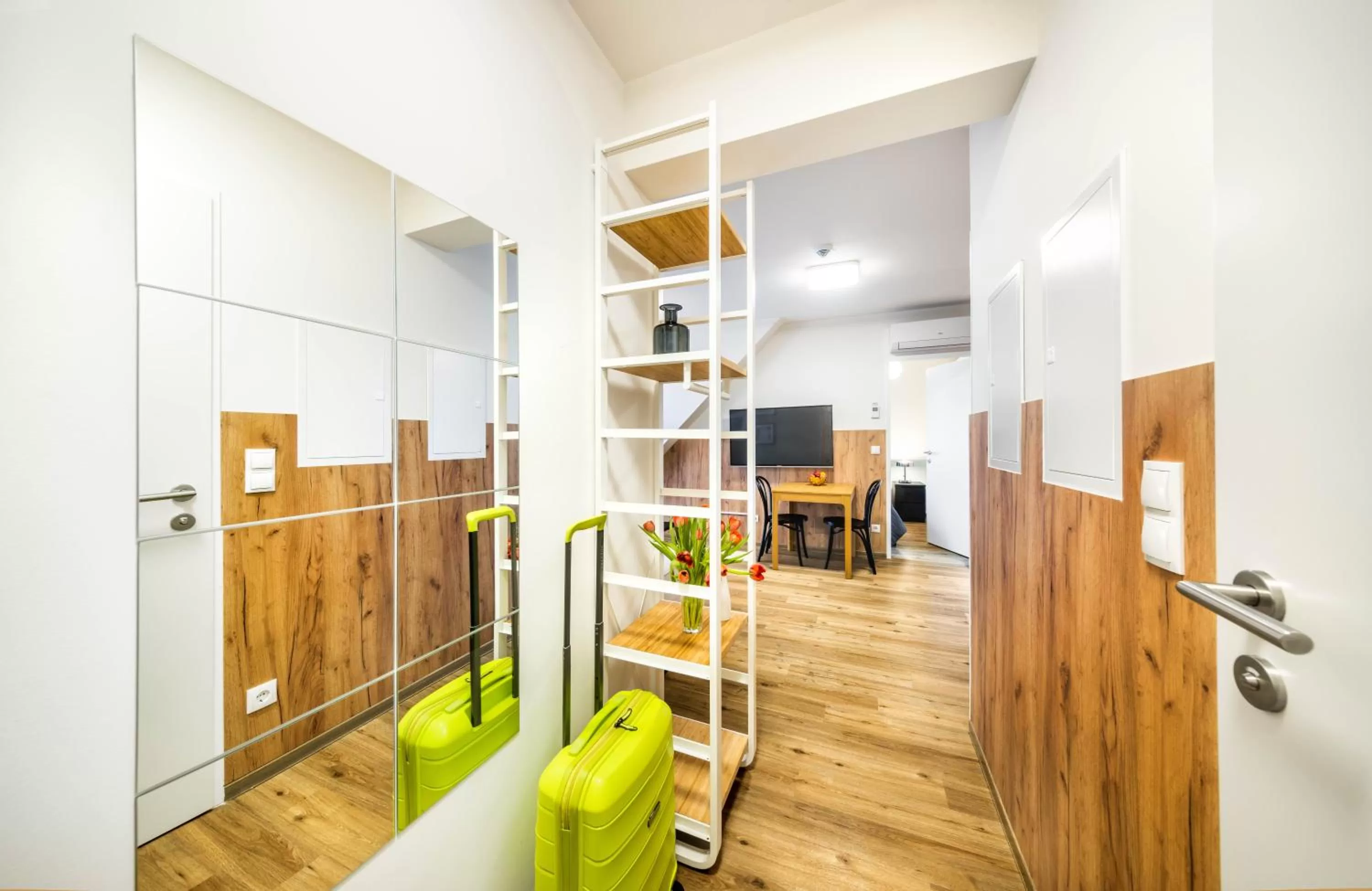 Other in Jimmy's Apartments Lory