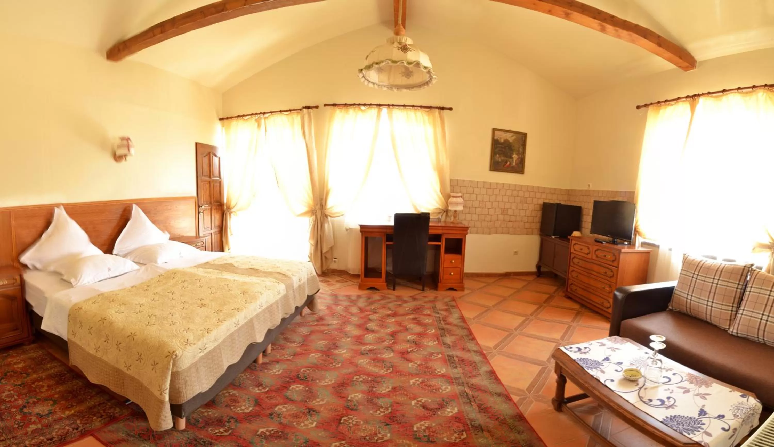 Photo of the whole room, Bed in Hotel Bielmann