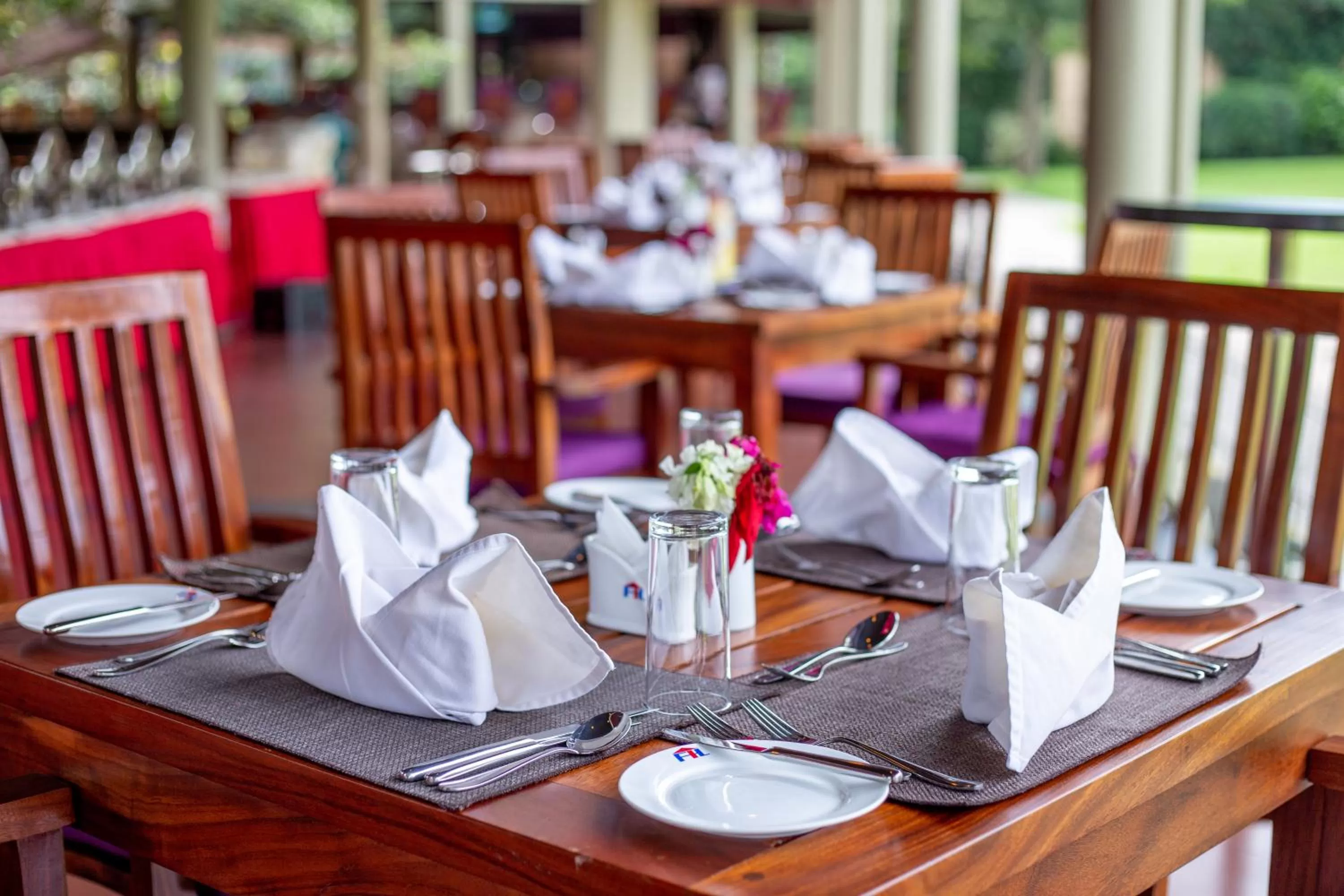 Restaurant/places to eat in Nyaika Hotel