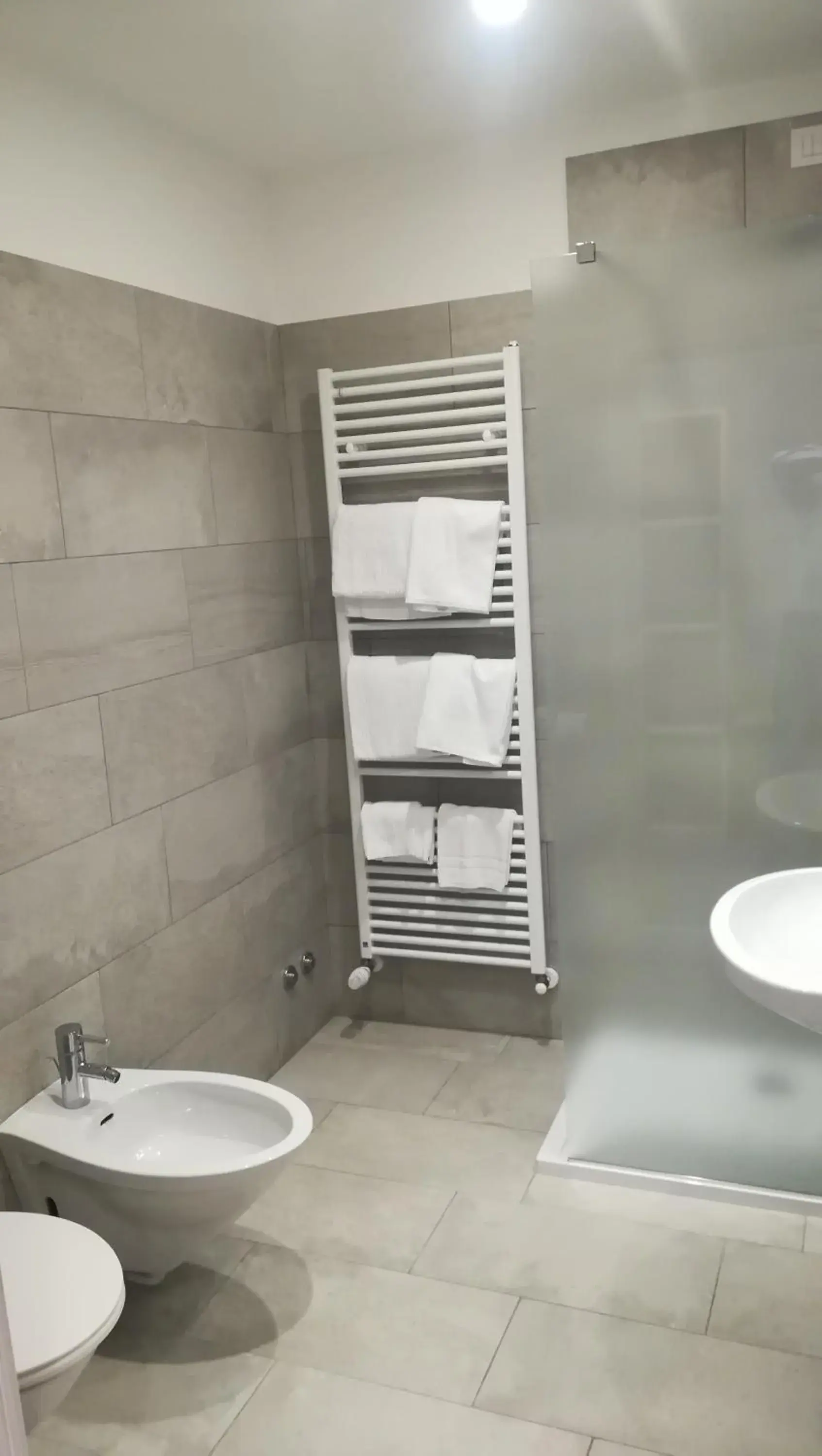 Comfort Triple Room - single occupancy in Hotel Cantaleone Comfort Triple Room - single occupancy in Hotel Cantaleone