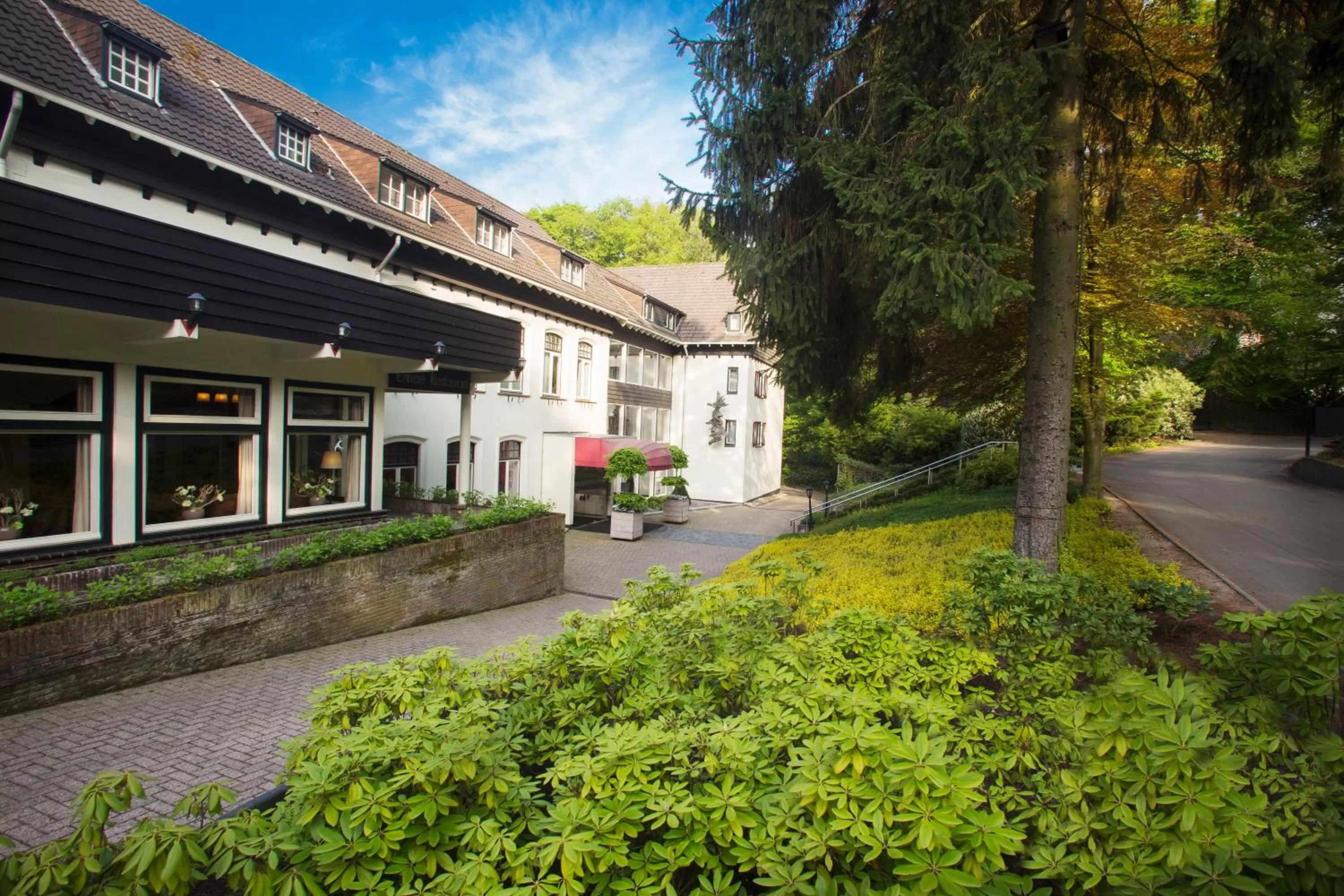 Facade/entrance in Bilderberg Hotel De Bovenste Molen
