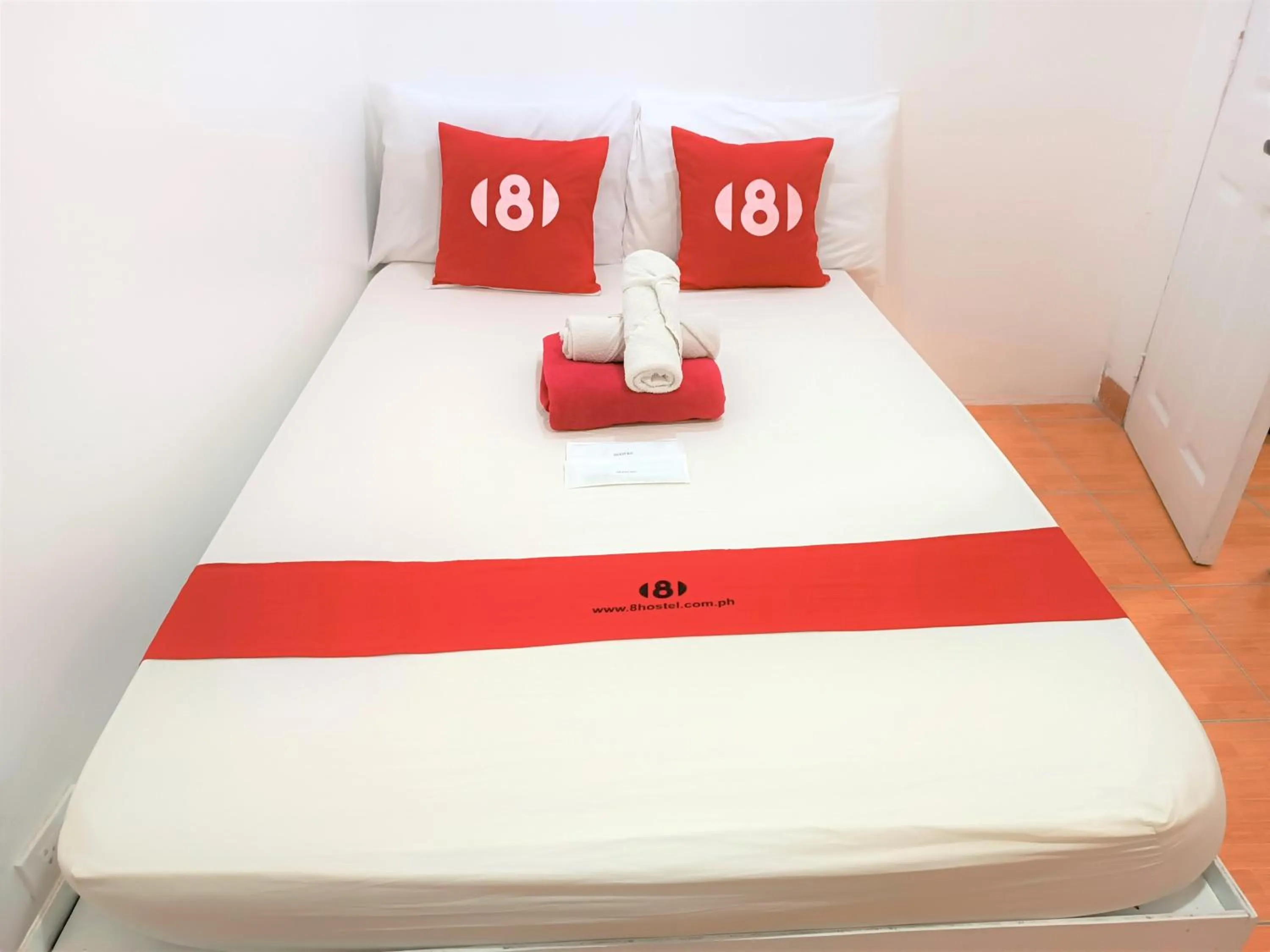 Bedroom, Bed in 8Hostel