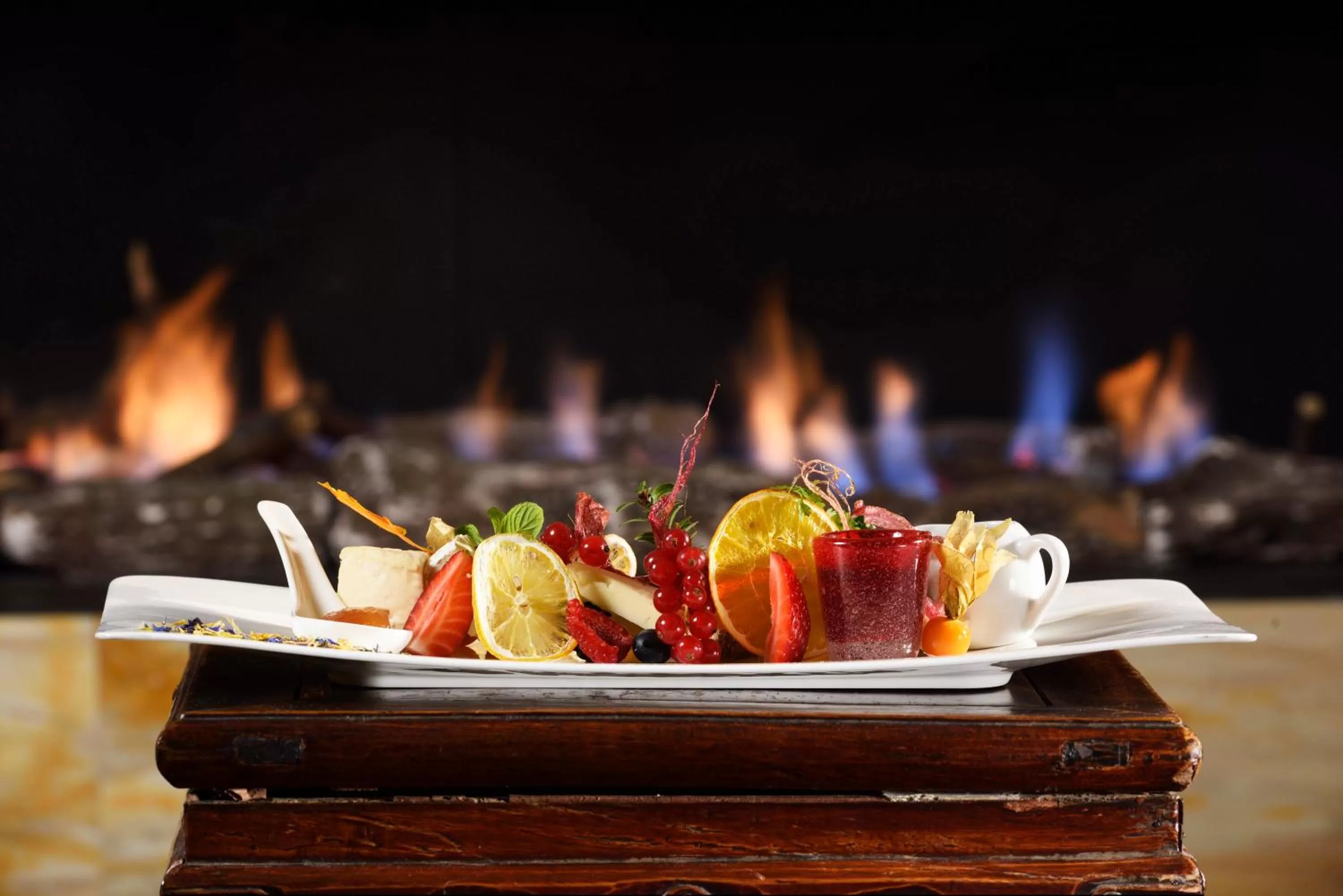 Restaurant/places to eat in Enterprise Hotel Design & Boutique