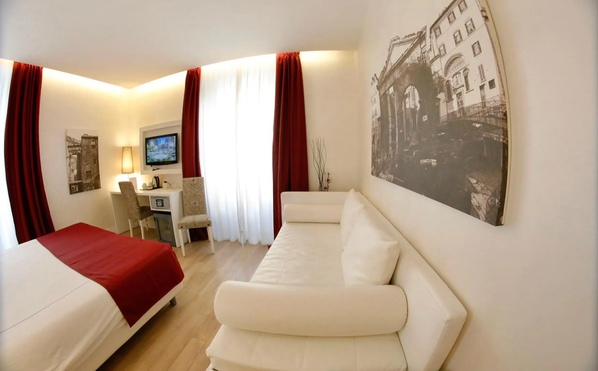 Photo of the whole room, Bed in Tullia&Prisca Relais