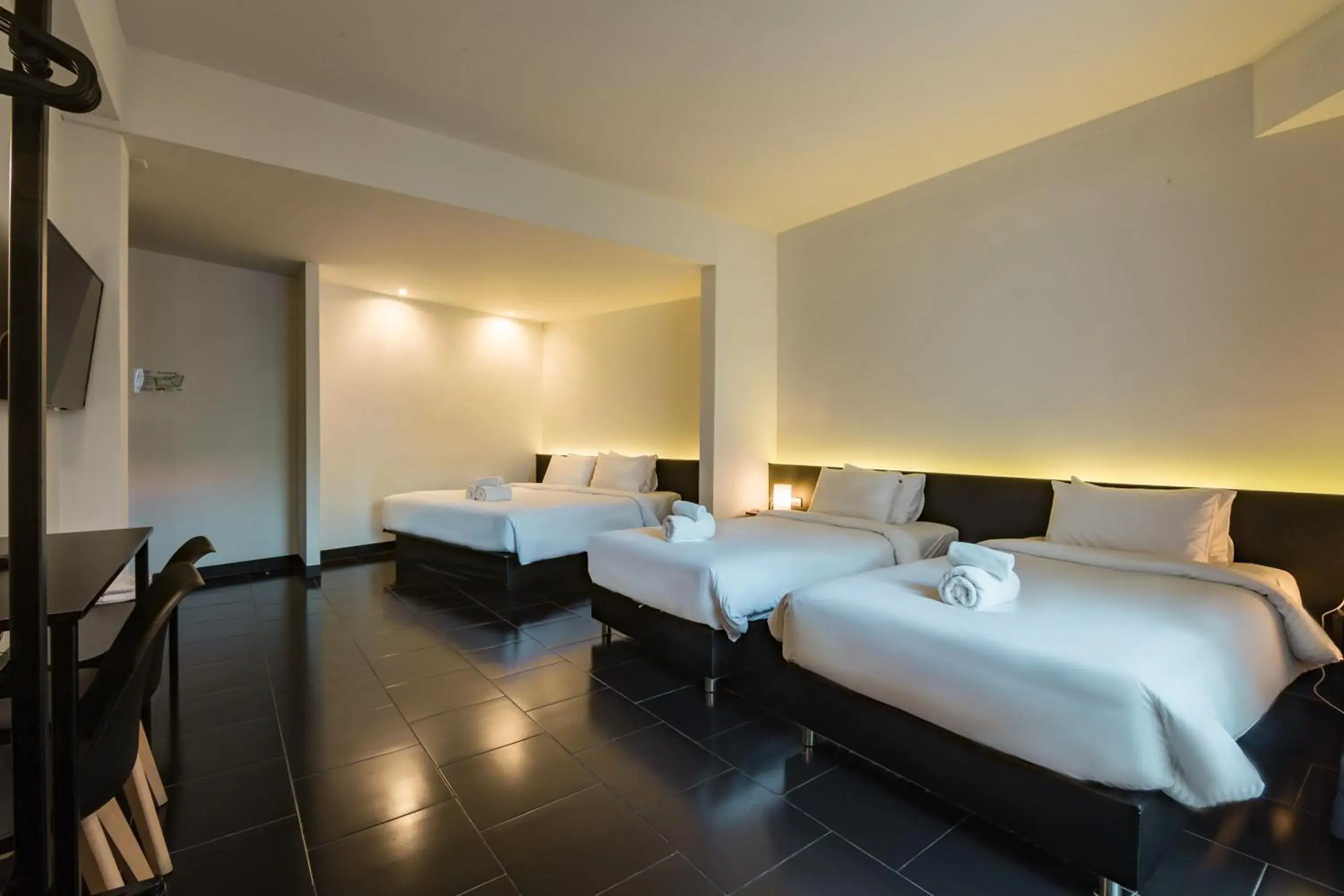 Standard Quadruple Room in iSilver Hotel Standard Quadruple Room in iSilver Hotel