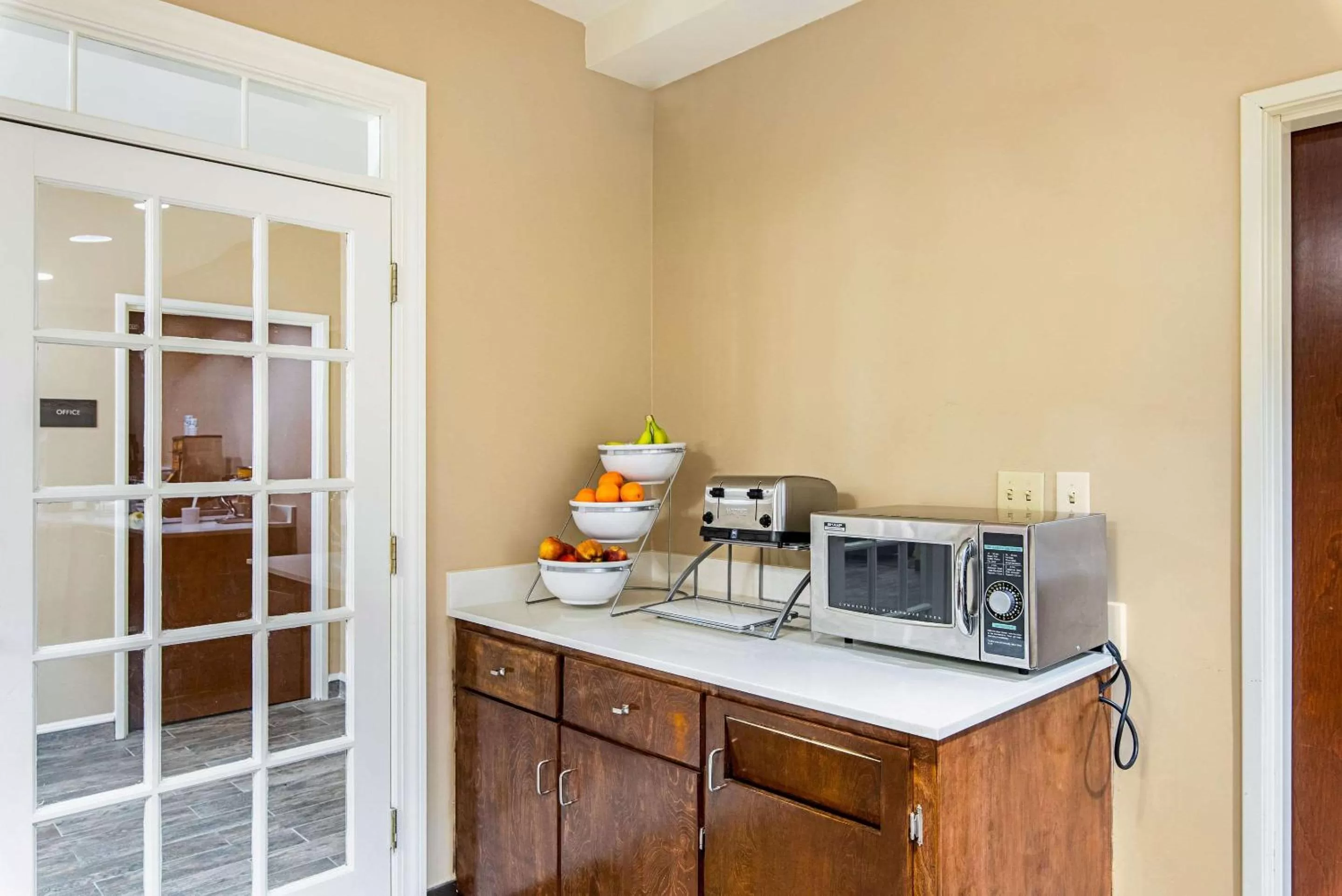 Restaurant/places to eat in Comfort Inn & Suites Pine Bluff