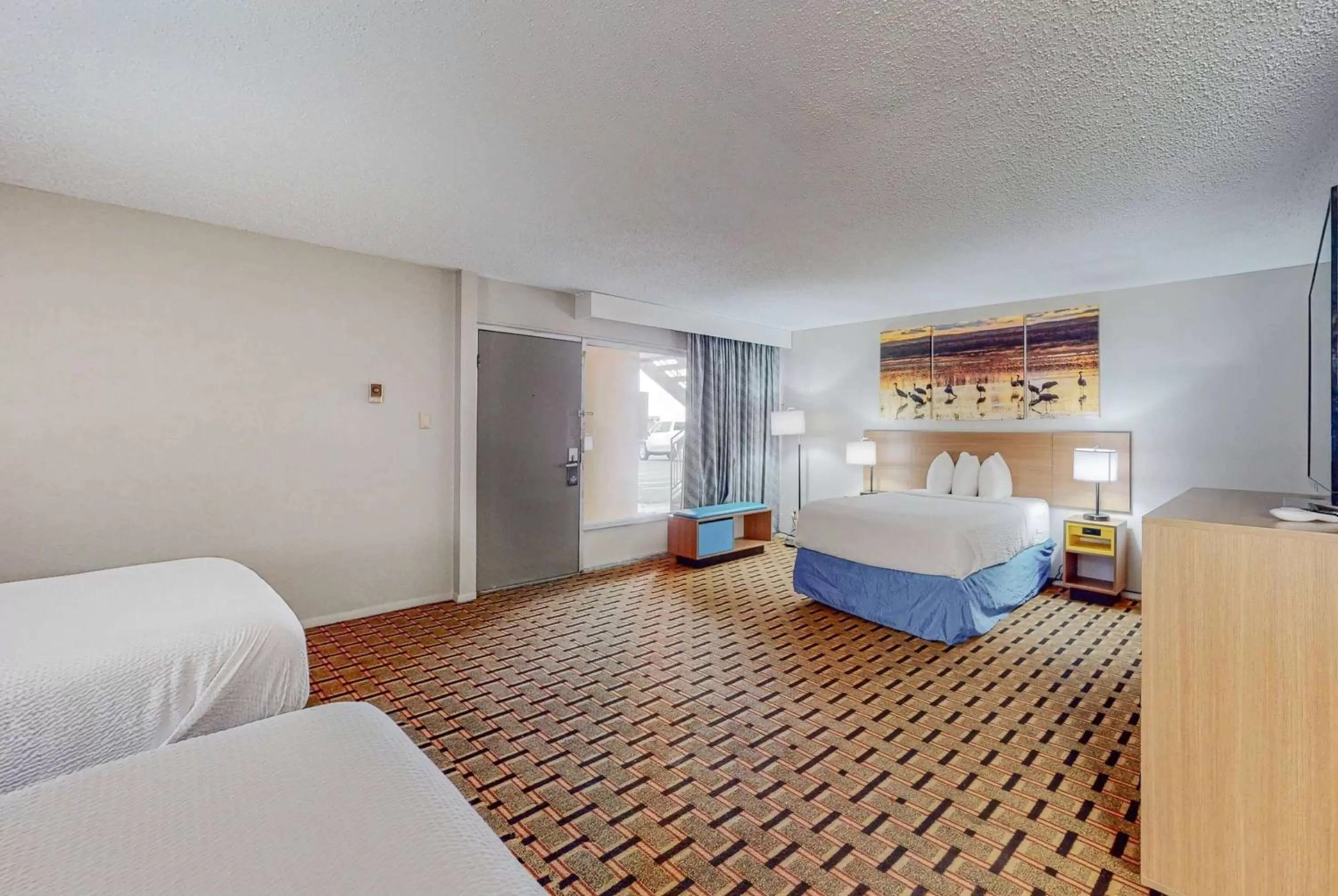 Photo of the whole room, Bed in Days Inn by Wyndham Socorro