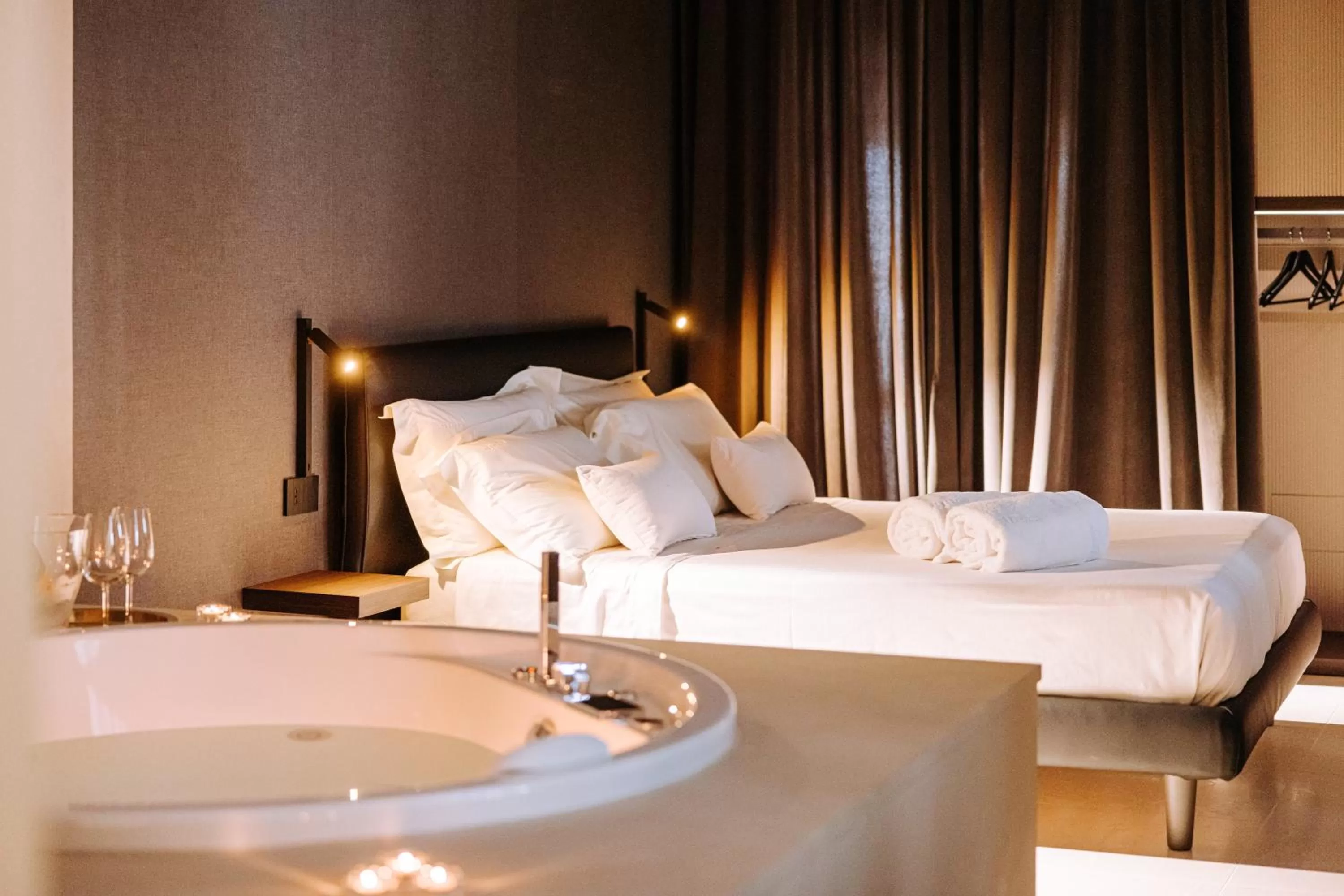 Bed in Suite1212 - Bandiera