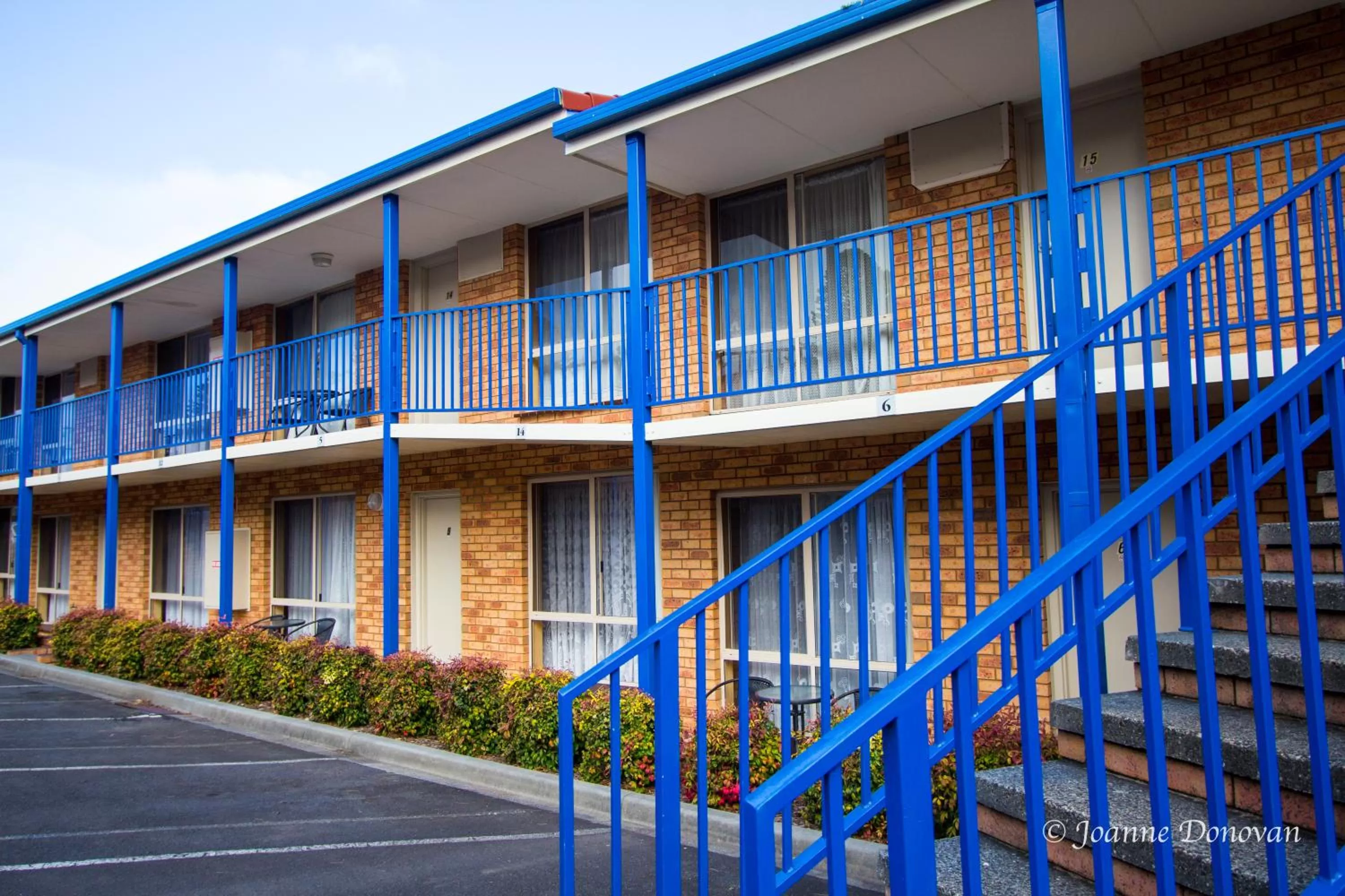 Property building in Blue Whale Motor Inn & Apartments