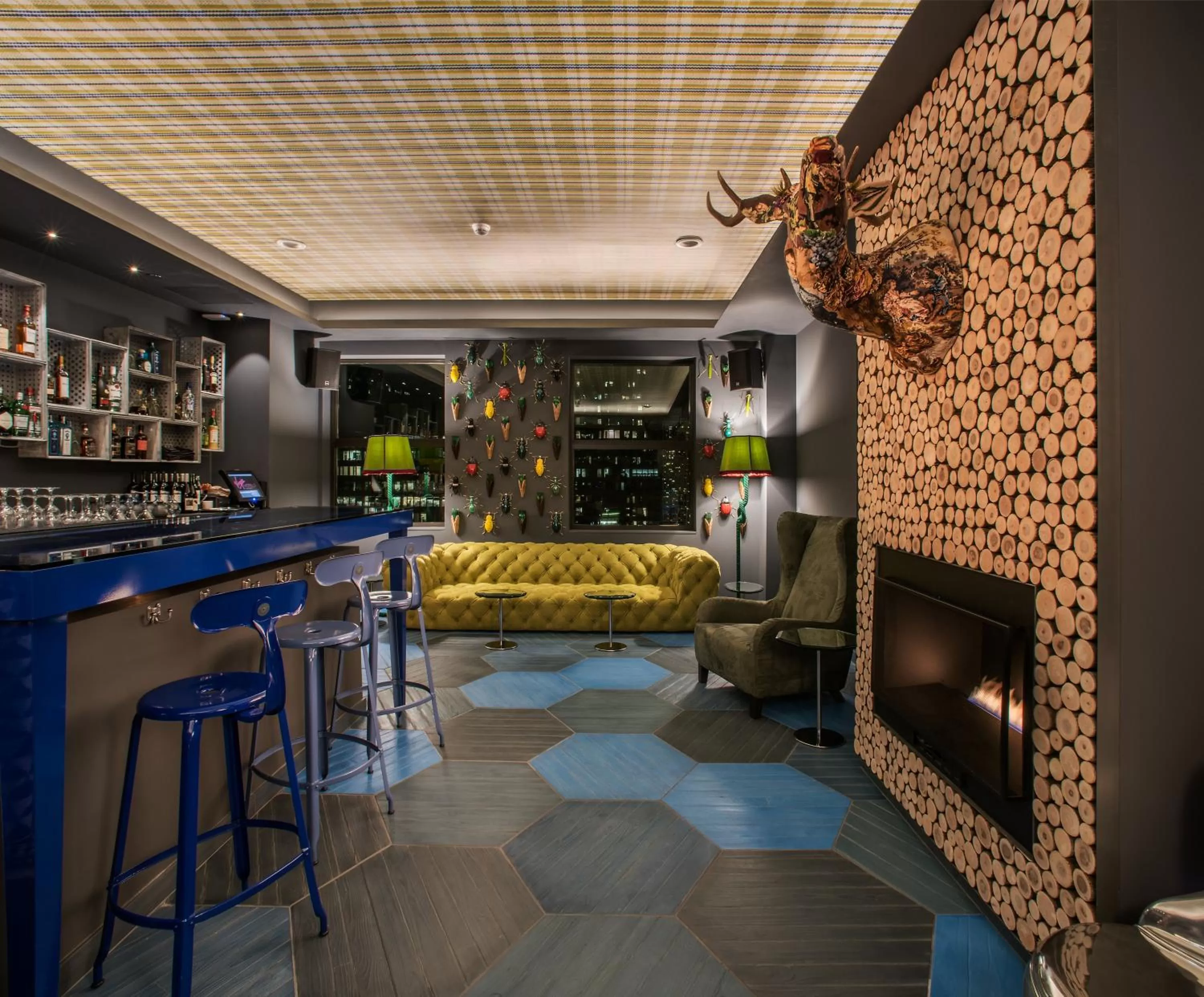 Lounge or bar in Virgin Hotels Chicago