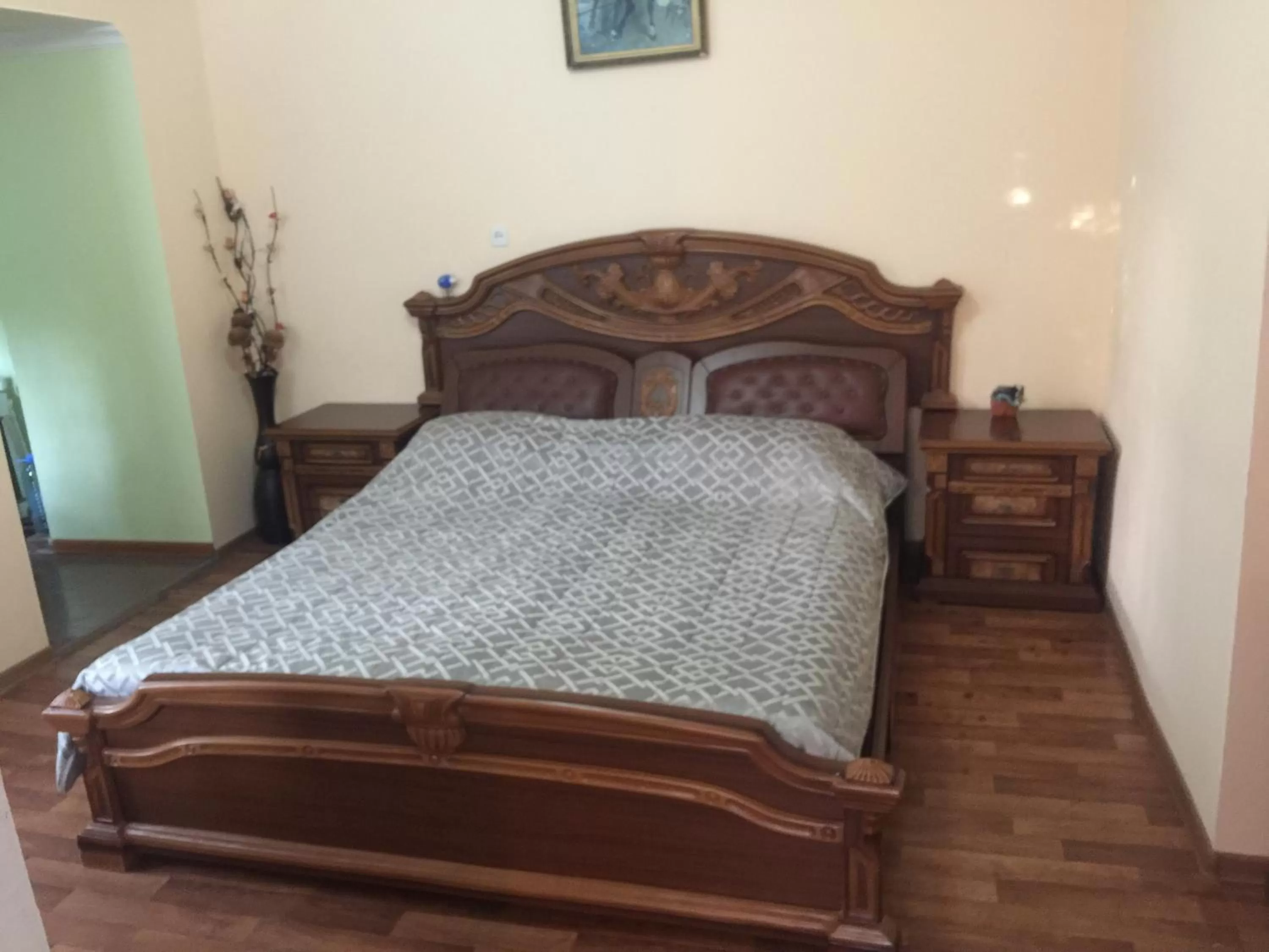 Bed in Nika's Guest House