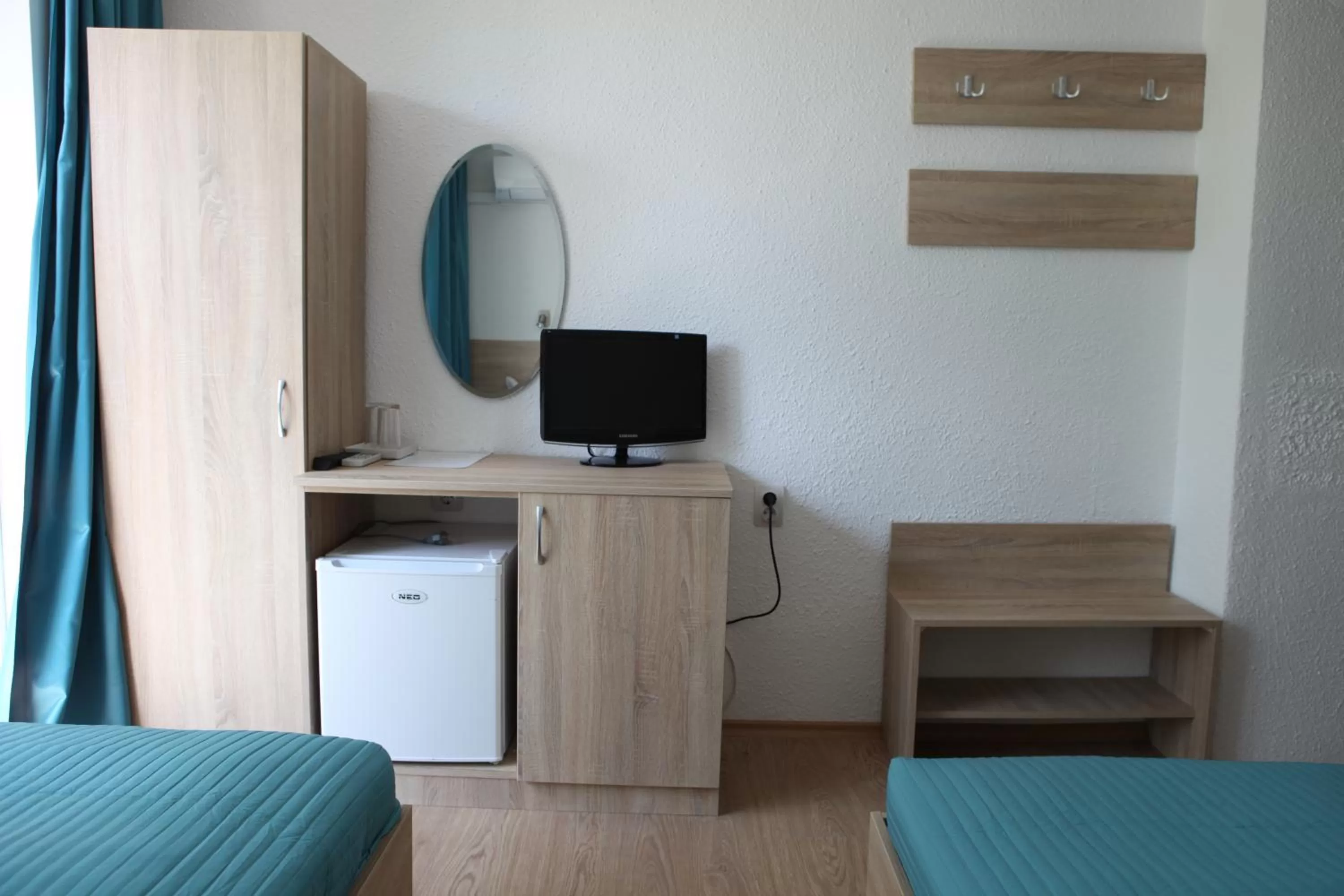 TV and multimedia, TV/Entertainment Center in Hotel Hijata