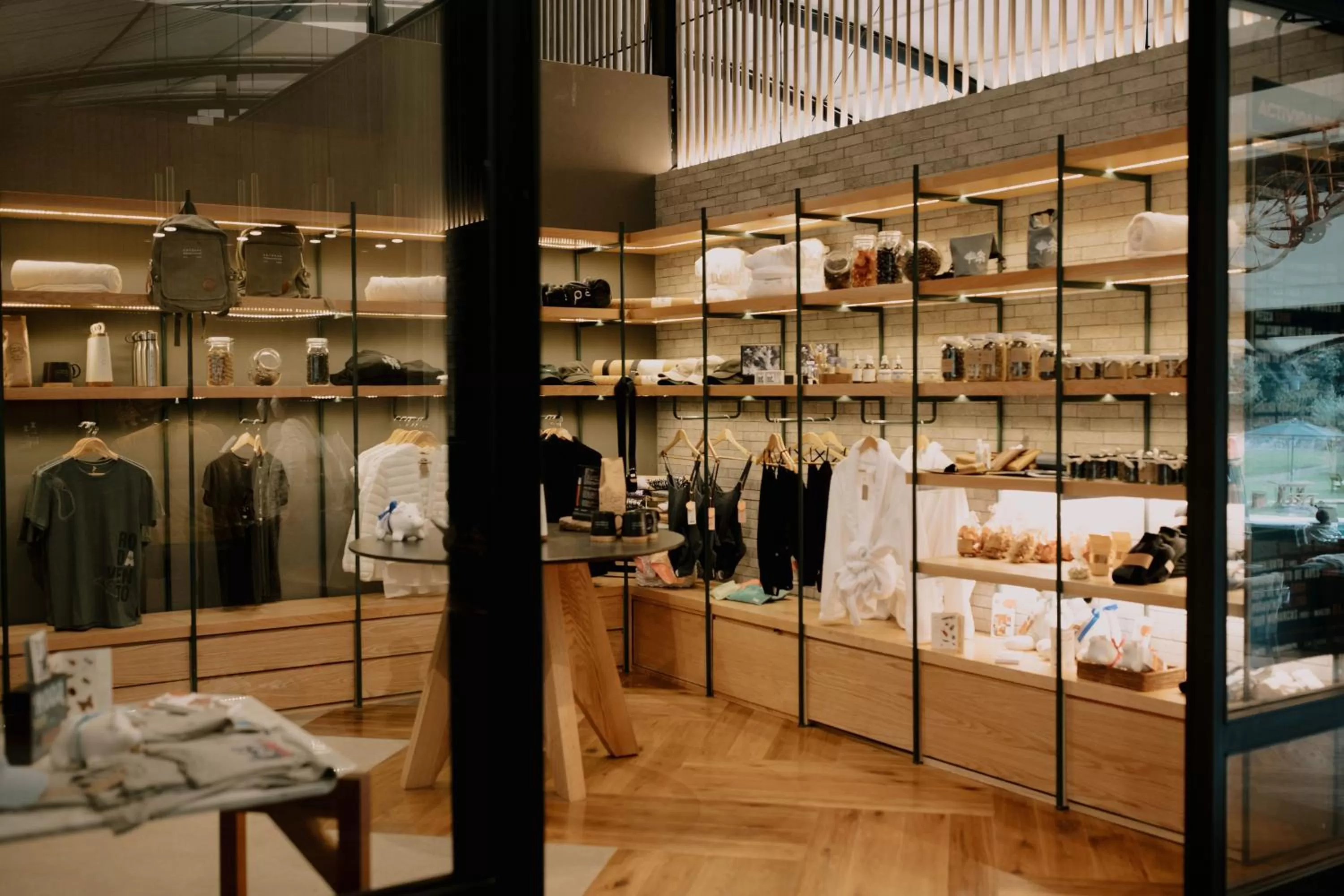 On-site shops in Rodavento Boutique Hotel & Spa