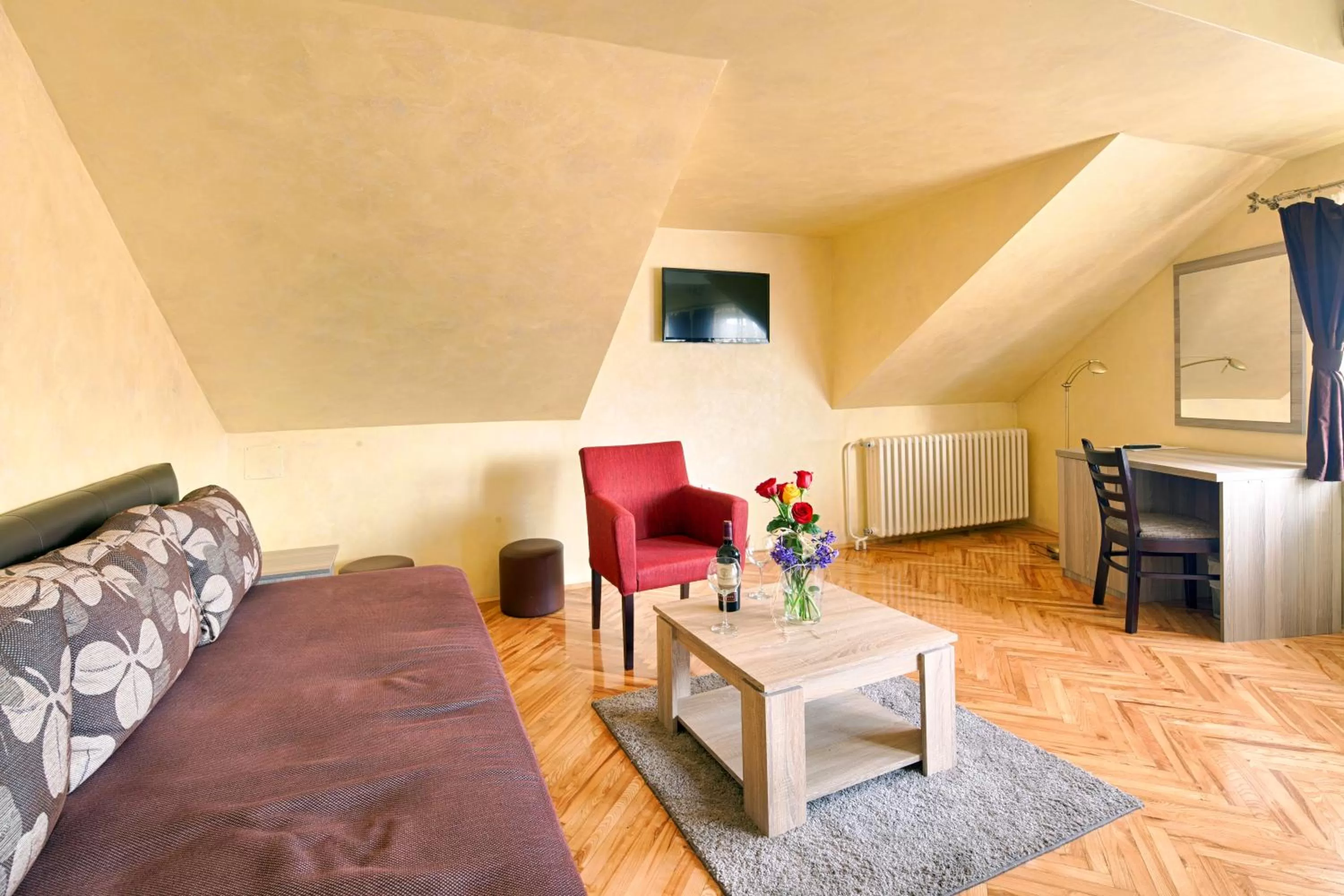 Decorative detail, Seating Area in Hotel Fontana