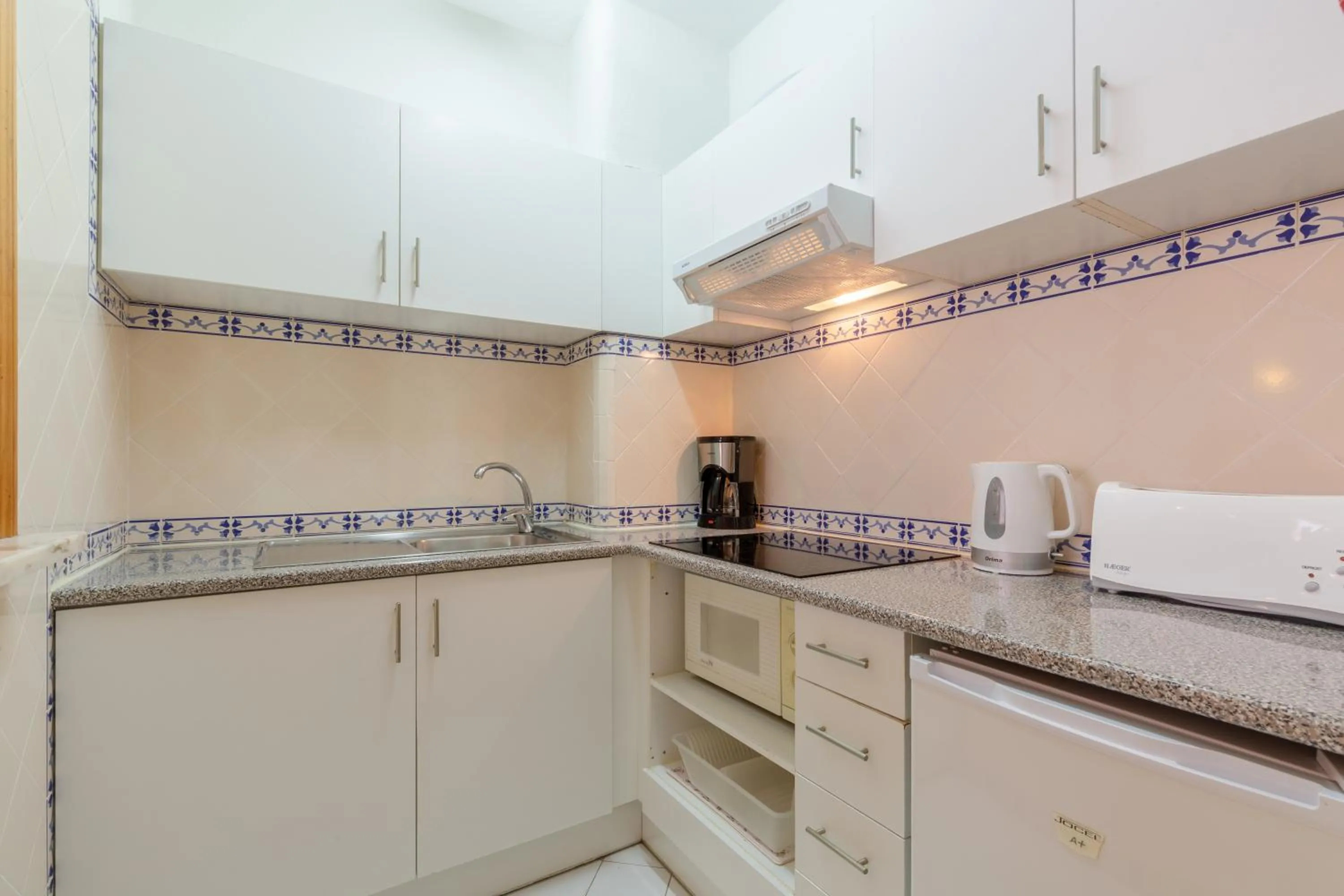 Kitchen or kitchenette in Luna Clube Oceano