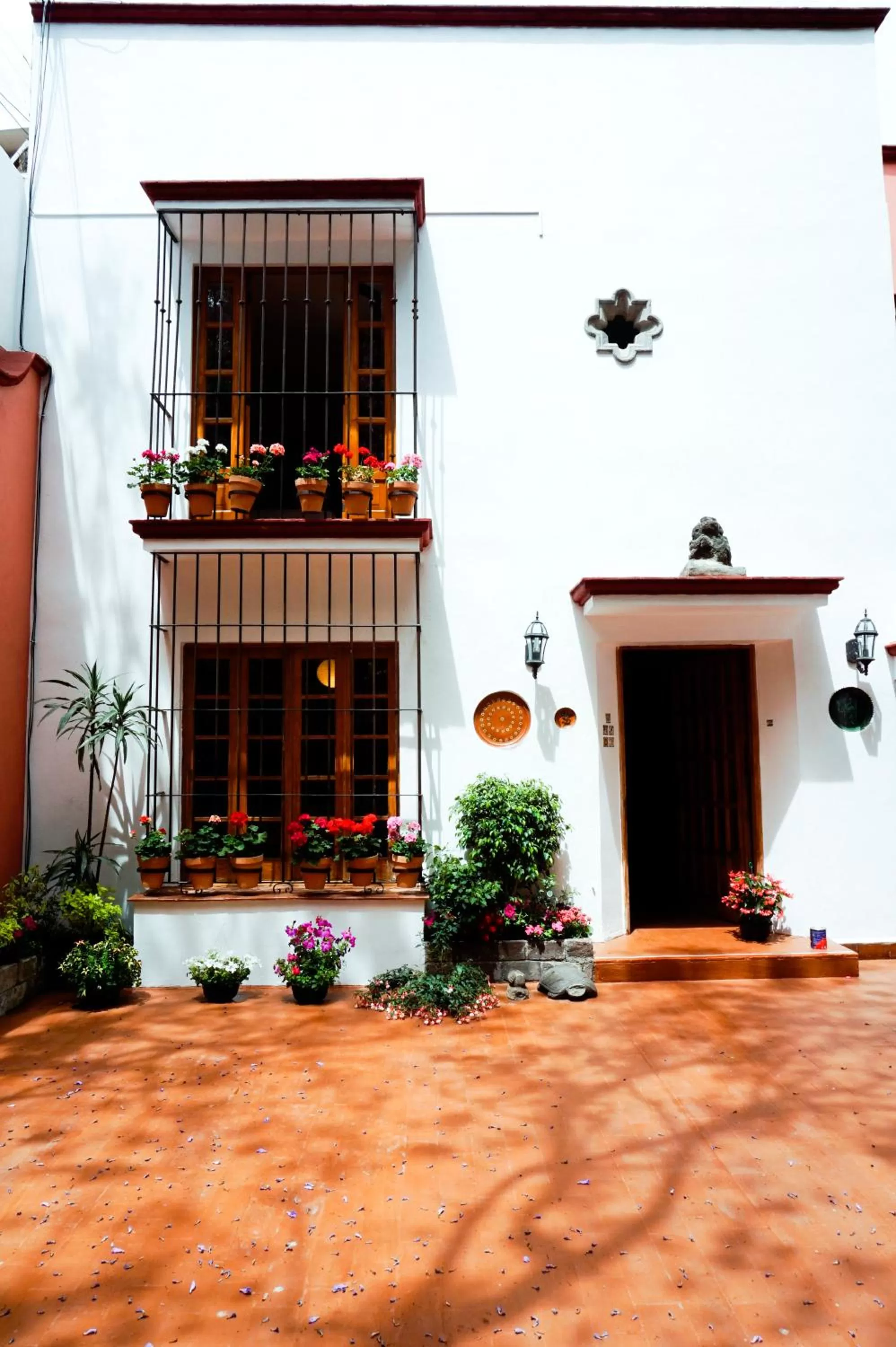 Property building in Casa Jacinta Guest House