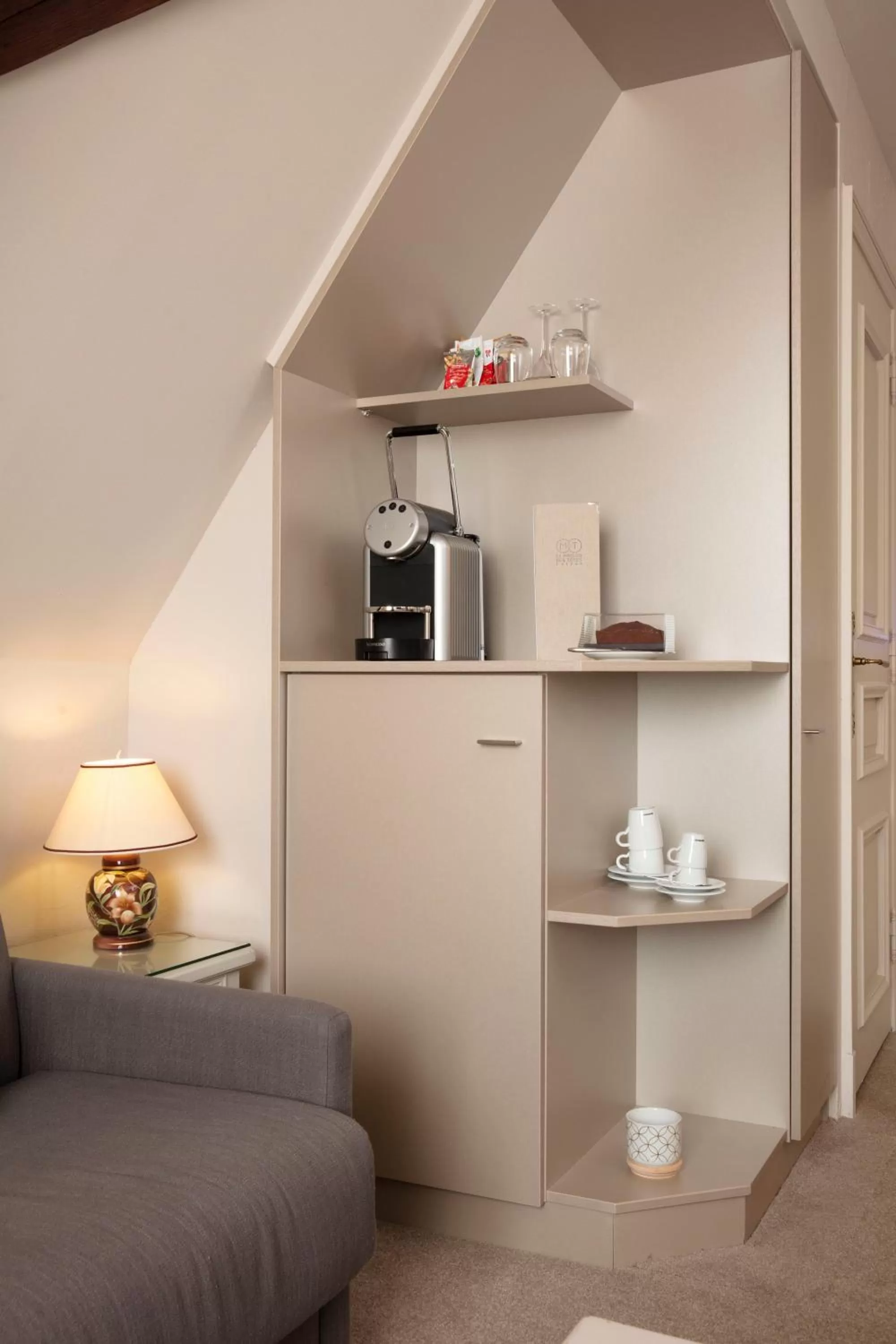 Coffee/tea facilities in Relais & Châteaux La Maison Des Têtes