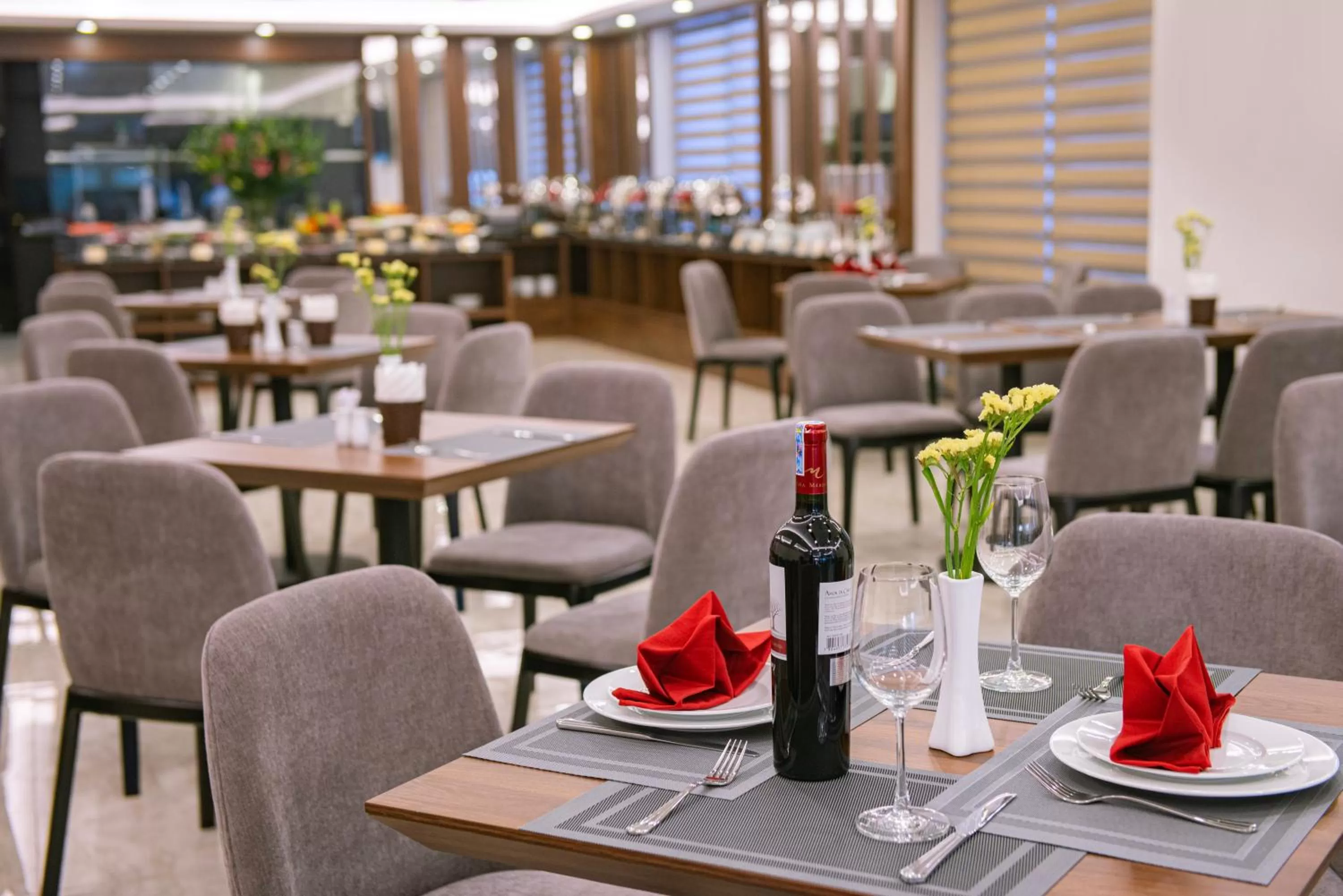 Seating area in Western Skyline Hotel