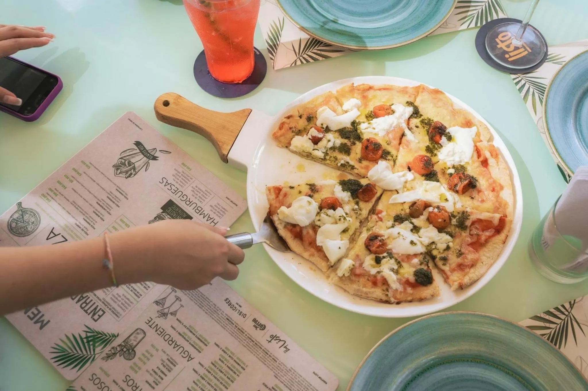 Restaurant/places to eat in Holiday Inn Express - Cartagena Bocagrande by IHG