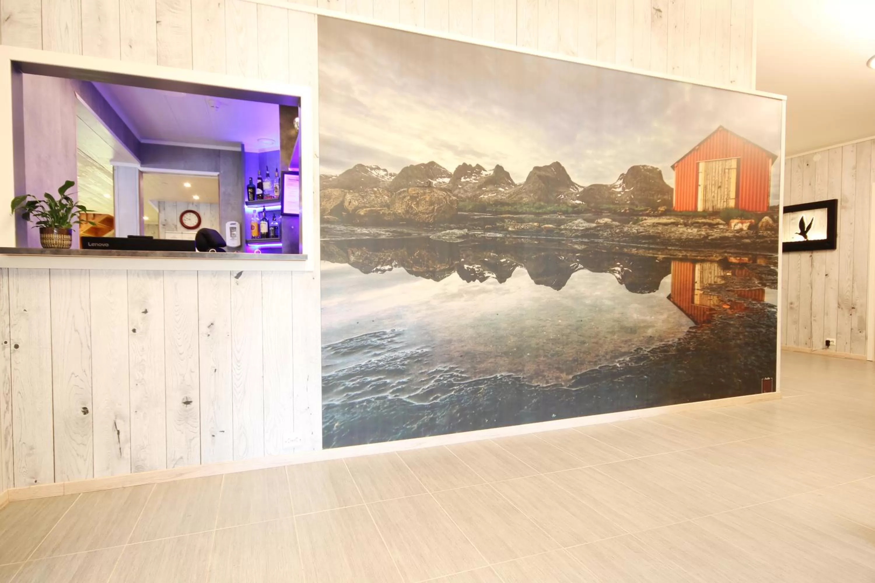 Lobby or reception in Napoli Resturant & Hotell AS