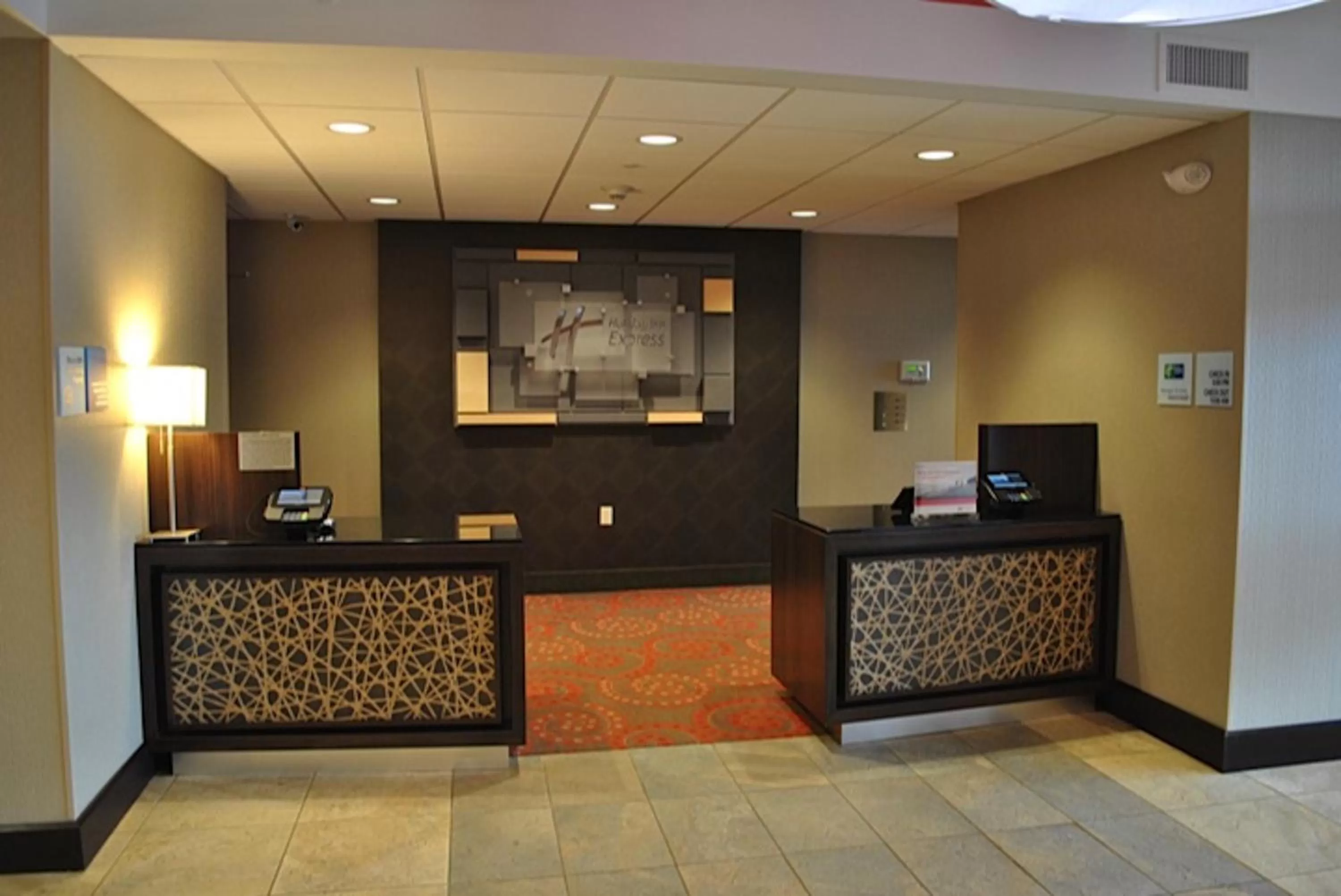 Property building in Holiday Inn Express Salem by IHG