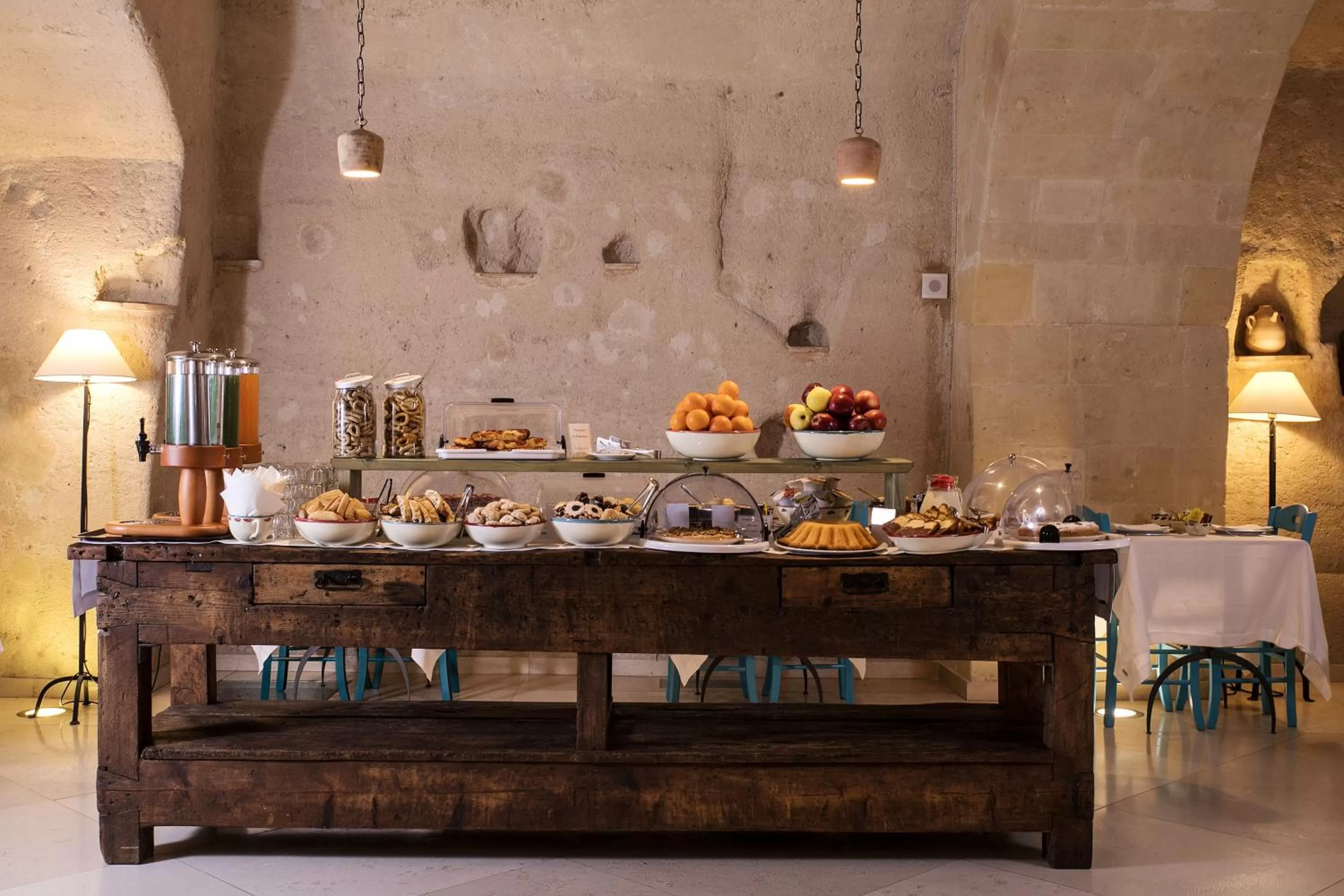 Food and drinks in Locanda Di San Martino Hotel & Thermae Romanae