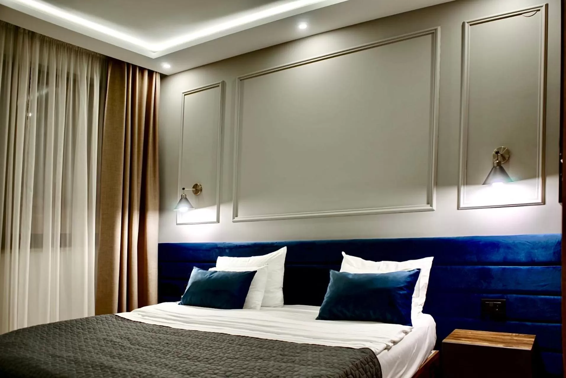 Photo of the whole room, Bed in IG Hotel