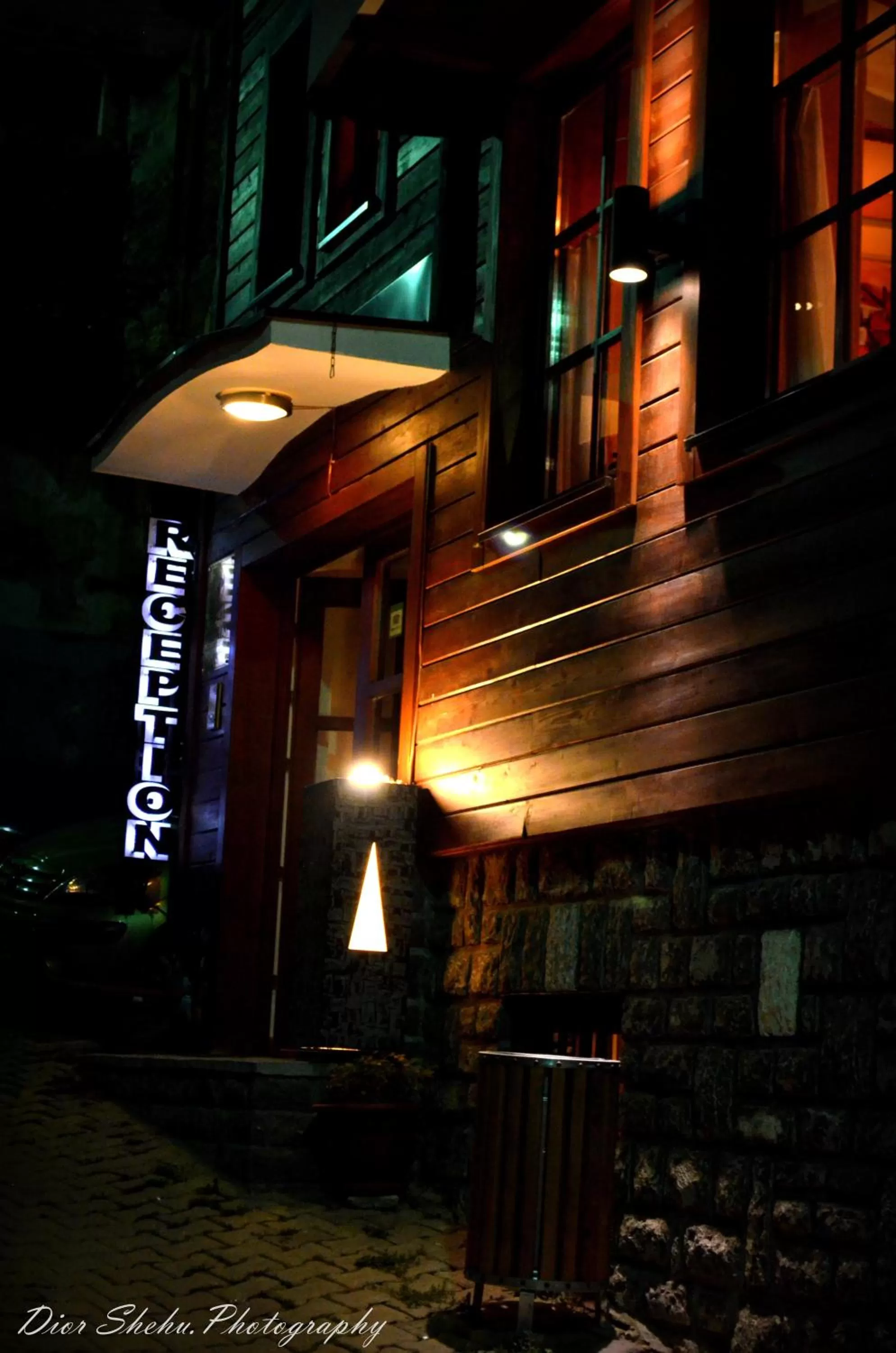 Facade/entrance in Hotel Prizreni