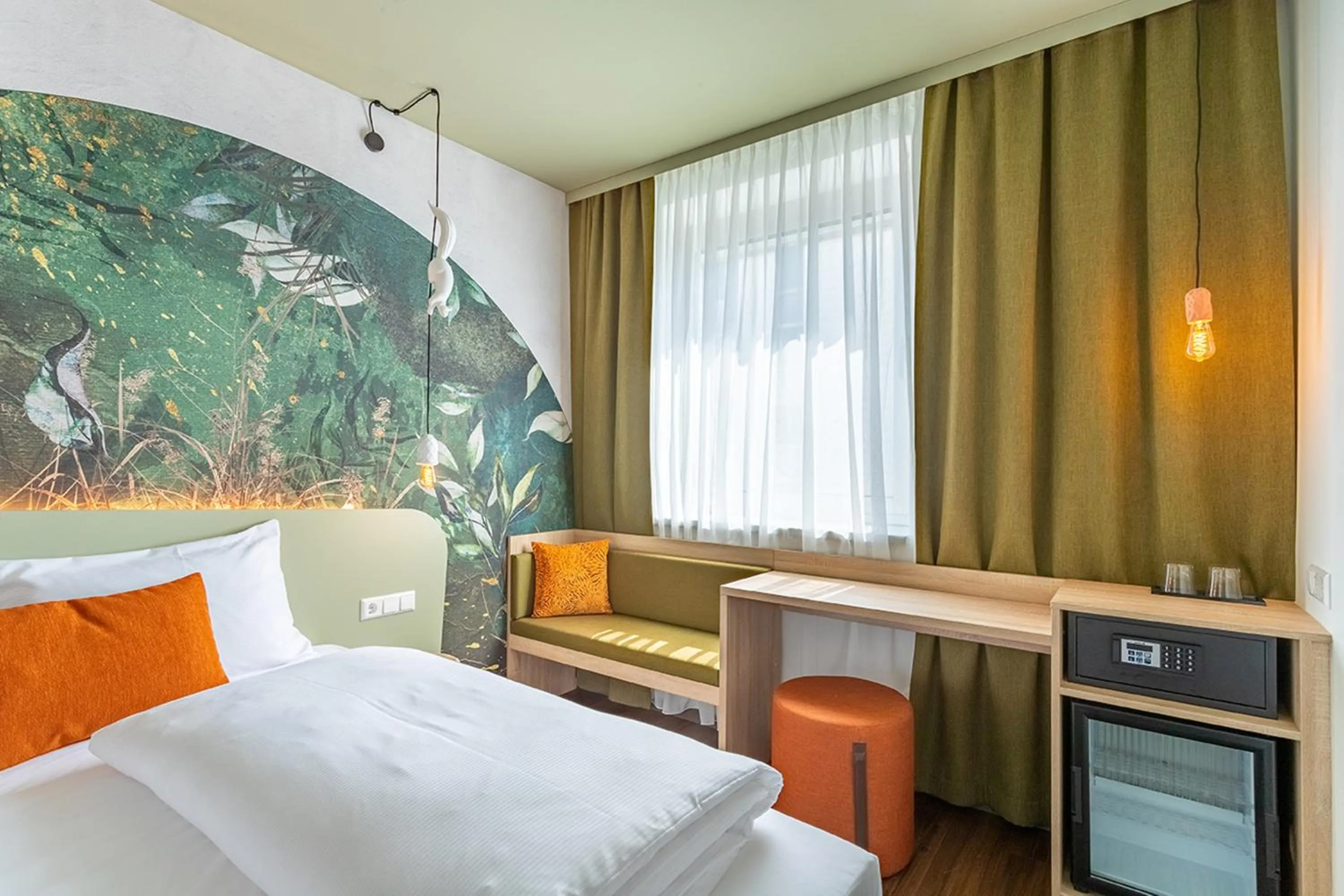 Photo of the whole room, Bed in The Weekend Hotel