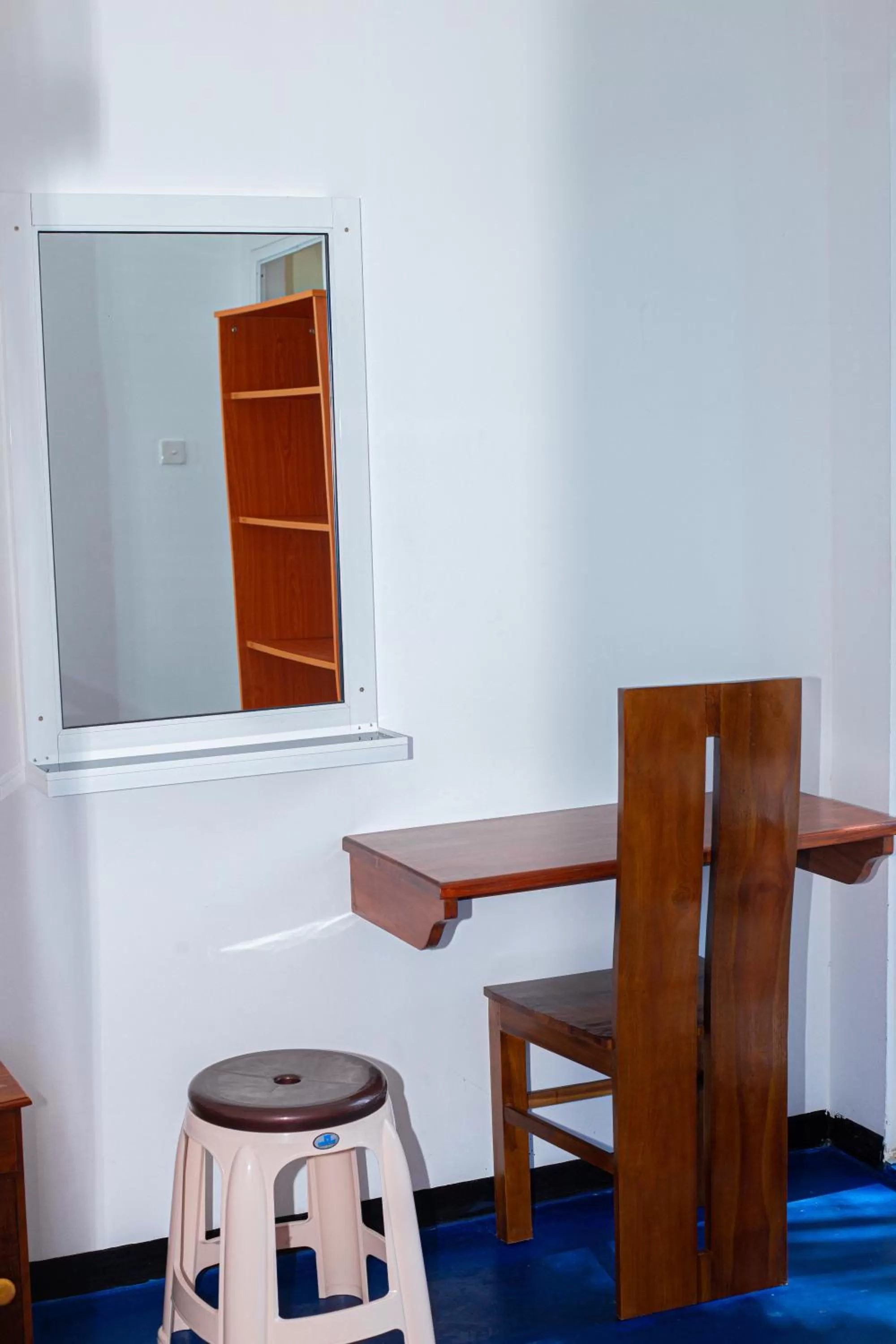 Bed in Surasa Beach Resort