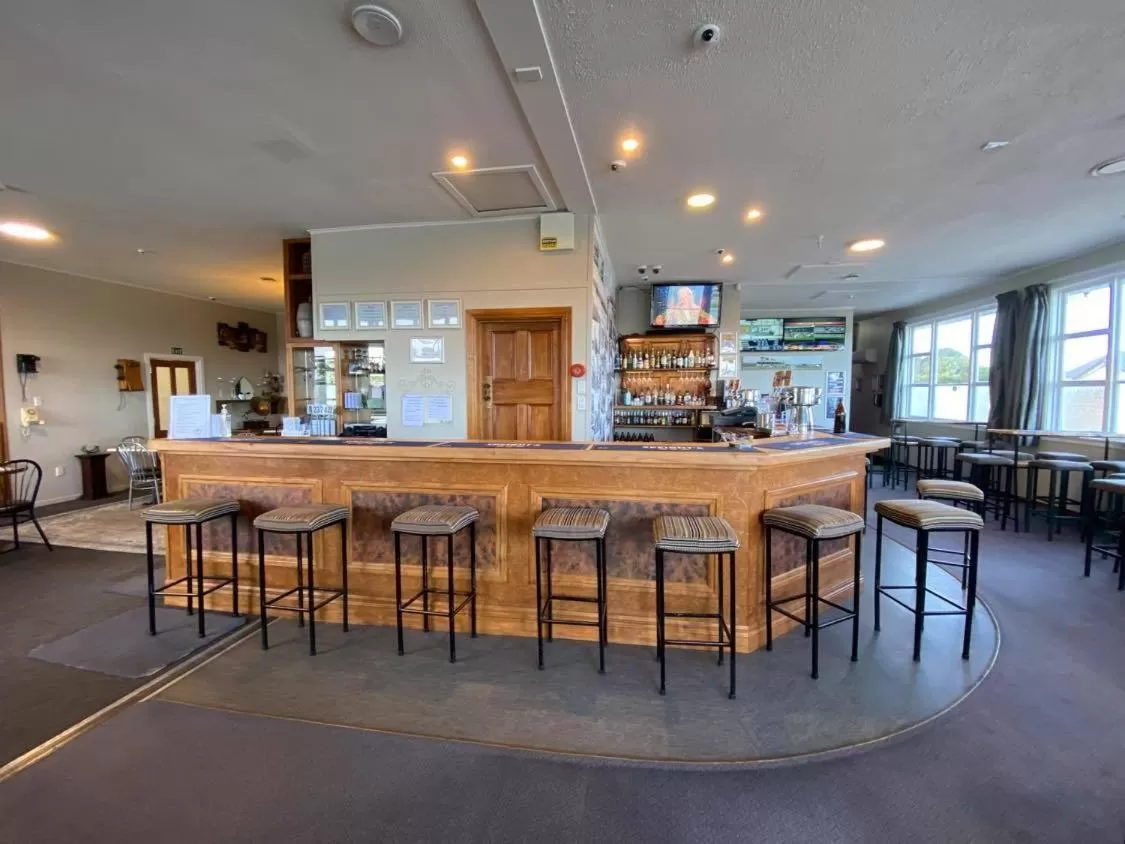 Lounge or bar in Hokitika Pioneer Hotel