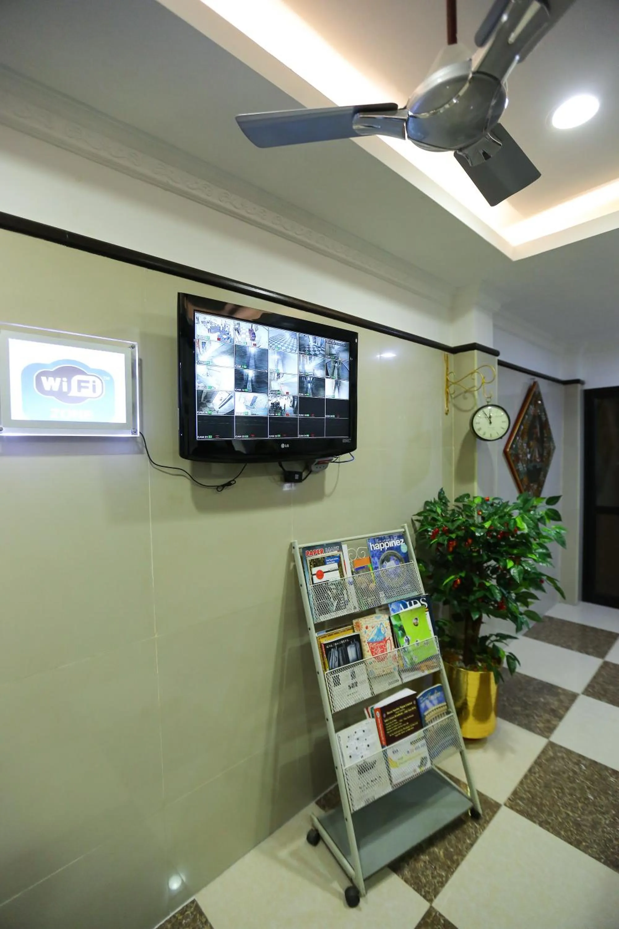 Lobby or reception in Season 4 Residences - Teynampet Near Apollo Hospital ,Balaji Dental, US Consulate