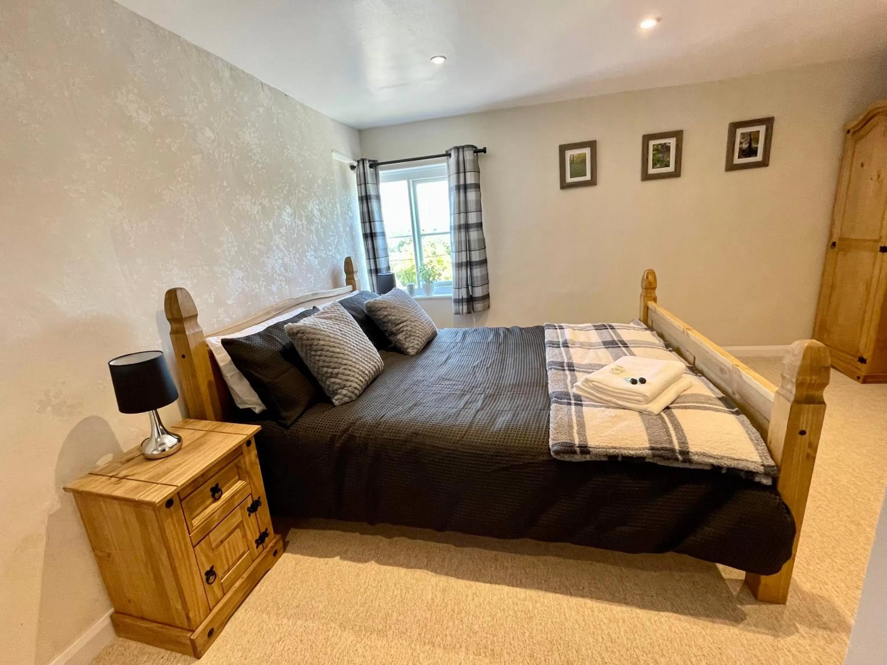 Bed in The Maltsters Country Inn