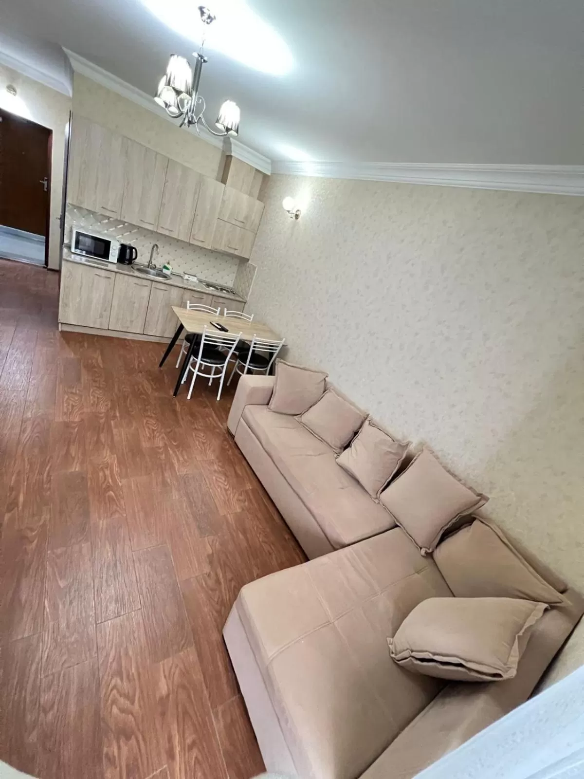 Kitchen or kitchenette, Seating Area in Aparthotel Holiday Lux Batumi